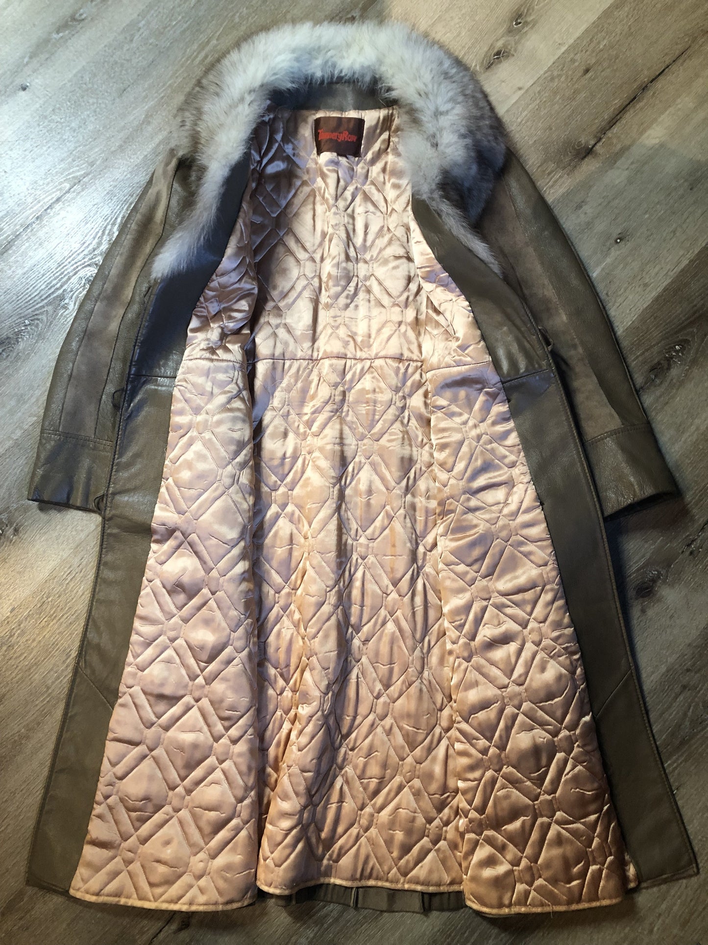 Vintage 70s Tannery Row full length suede and leather panelled jacket with belt, oversized fur trimmed collar, quilted lining, button closures and pockets, Made in Canada - Kingspier Vintage