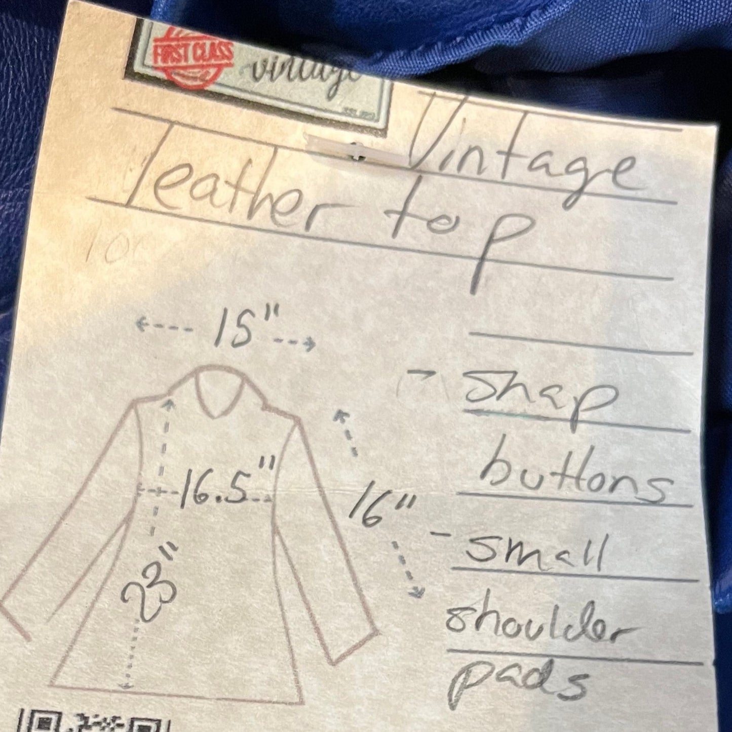 Vintage purple leather jacket/ top with snap closures, chest cups, slight shoulder padding and two front patch pockets.
Chest 33”