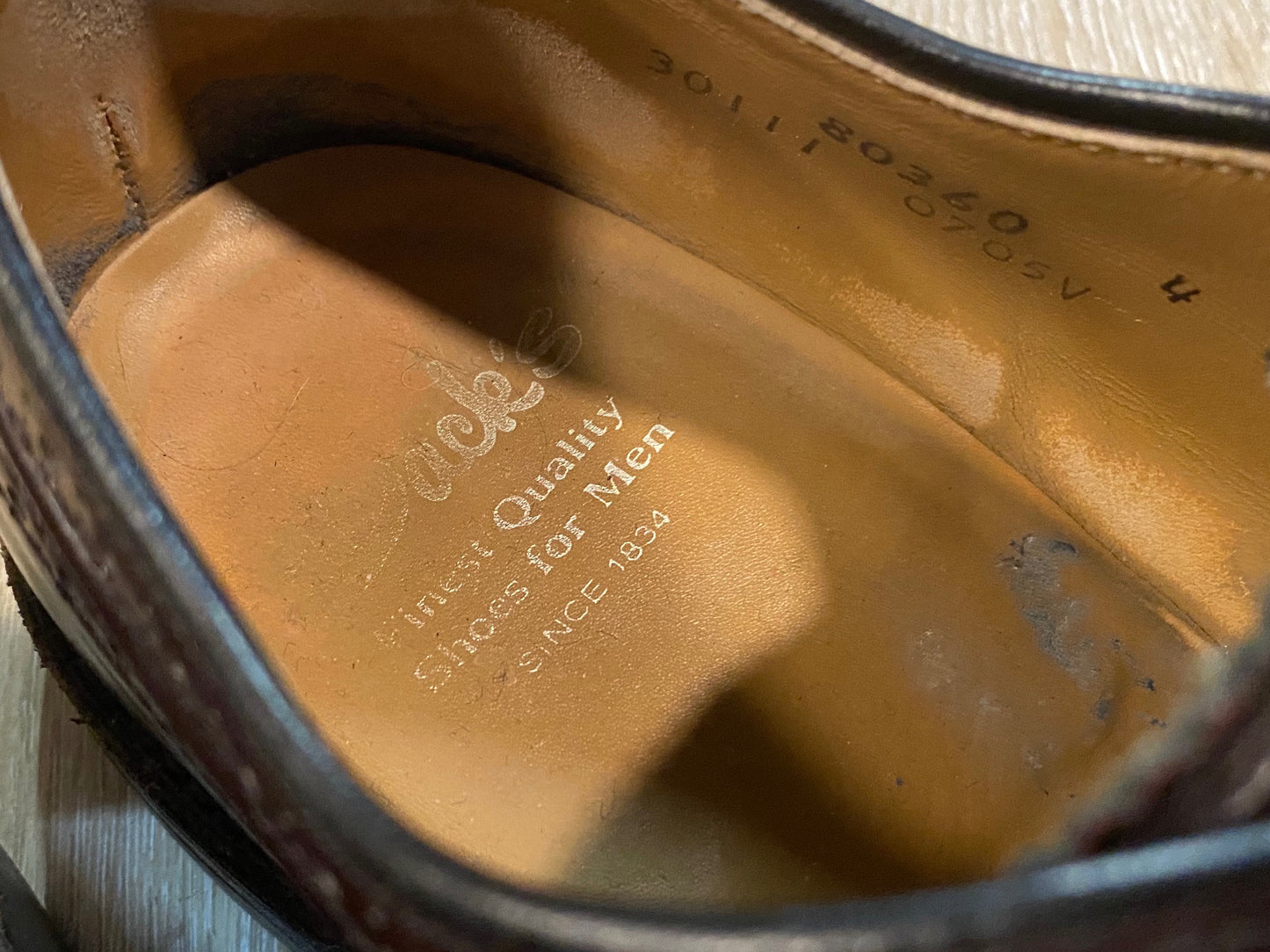Kingspier Vintage - Dark Burgundy Full Brogue Wingtip Derbies by Dack's Finest Quality Shoes for Men - Sizes: 9M 11W 42EURO, Made in Mexico, Dack's Leather Soles and Rubber Heels, Genuine Goodyear Welt Leather Insoles, Some Fading on Tongue and Toe