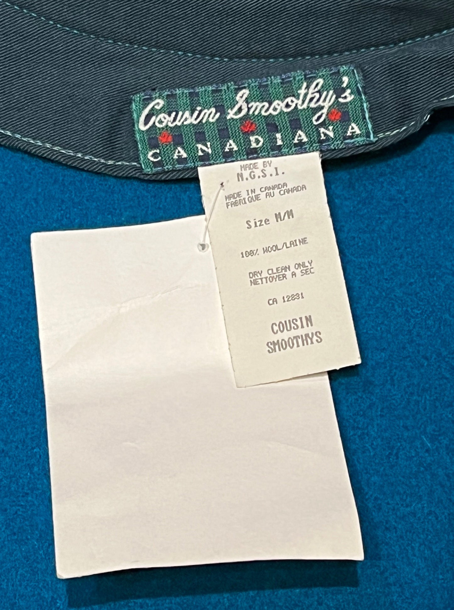 Vintage Cousin Smoothy’s Canadiana Teal Cardigan with Tyrol Anno Domini 1809 military button closures (The Tyrolean Rebellion of 1809) and embroidered detail trim.
Made in Canada
Size Medium