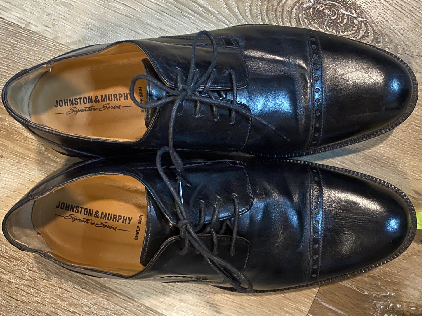 Kingspier Vintage - Black Sheep Skin Quarter Brogue Cap Toe Derbies by Johnston & Murphy Signature Series - Sizes: 8.5M 10.5W 41-42EURO, Made in India, Leather and Rubber Soles
