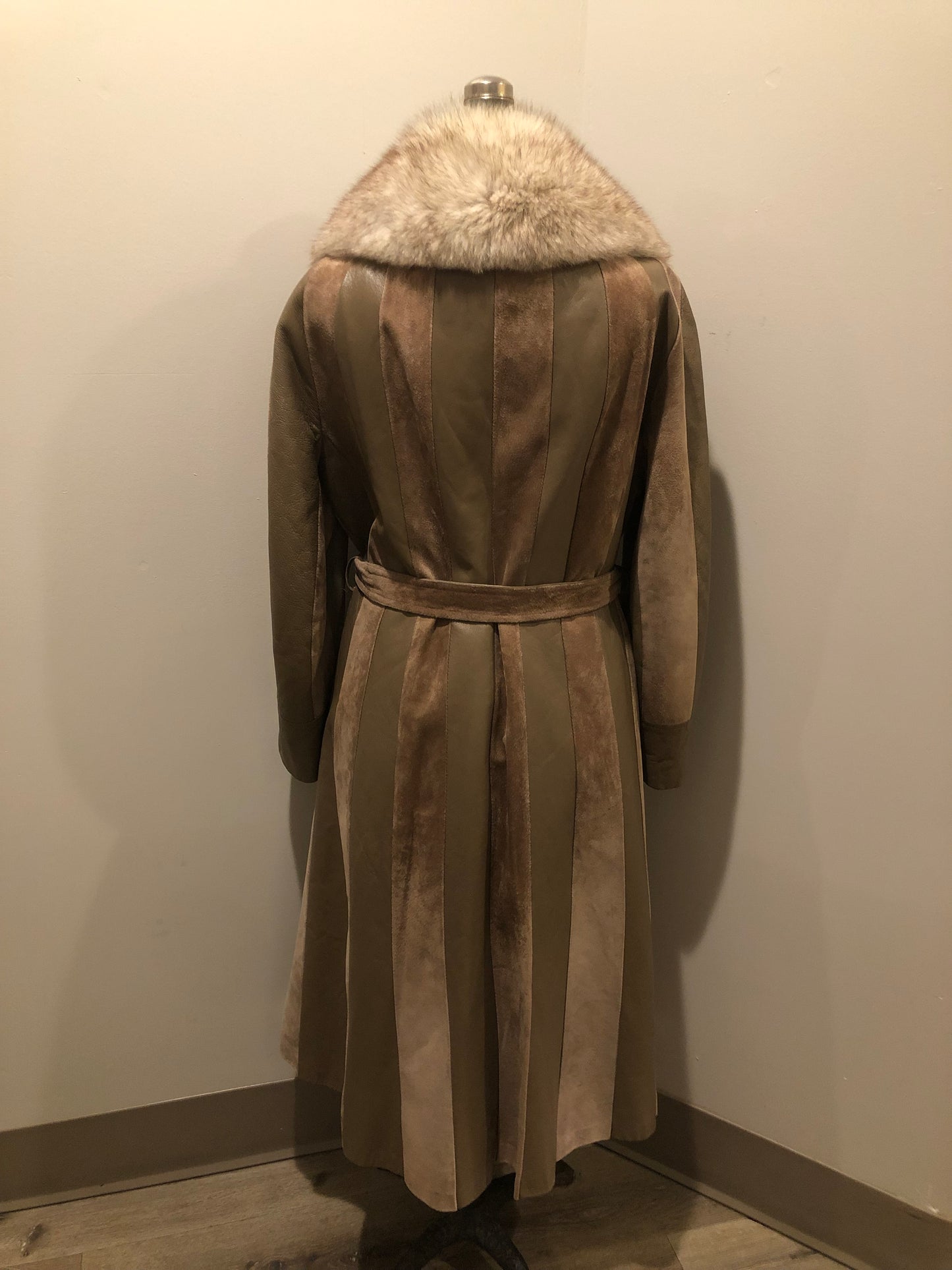 Vintage 70s Tannery Row full length suede and leather panelled jacket with belt, oversized fur trimmed collar, quilted lining, button closures and pockets, Made in Canada - Kingspier Vintage