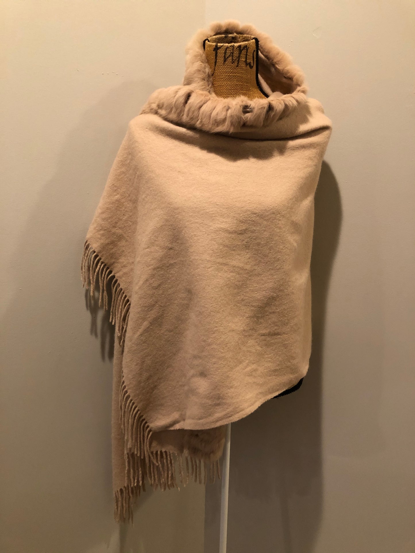 Kingspier Vintage - Beige wool cape with soft rabbit fur trim and bottom fringe.