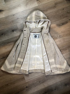 Kingspier Vintage - Tuck Shop Trading Co Dreamy Cape. Made in Canada with high quality wool from the Woolrich Mill, leather trim, round brass buttons and full lining. Size small.