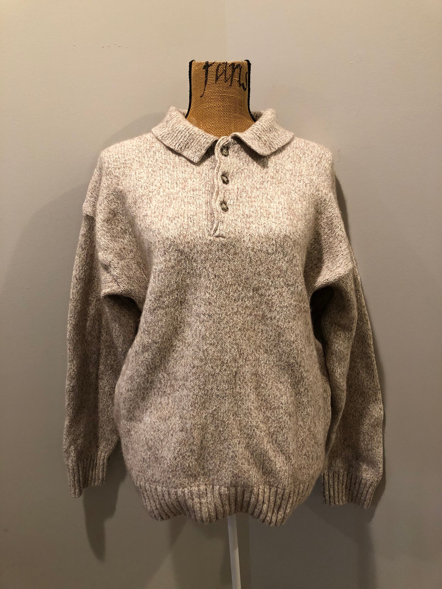 Kingspier Vintage - Northwoods wool and cotton blend sweater in beige. Made in Canada. Size medium.