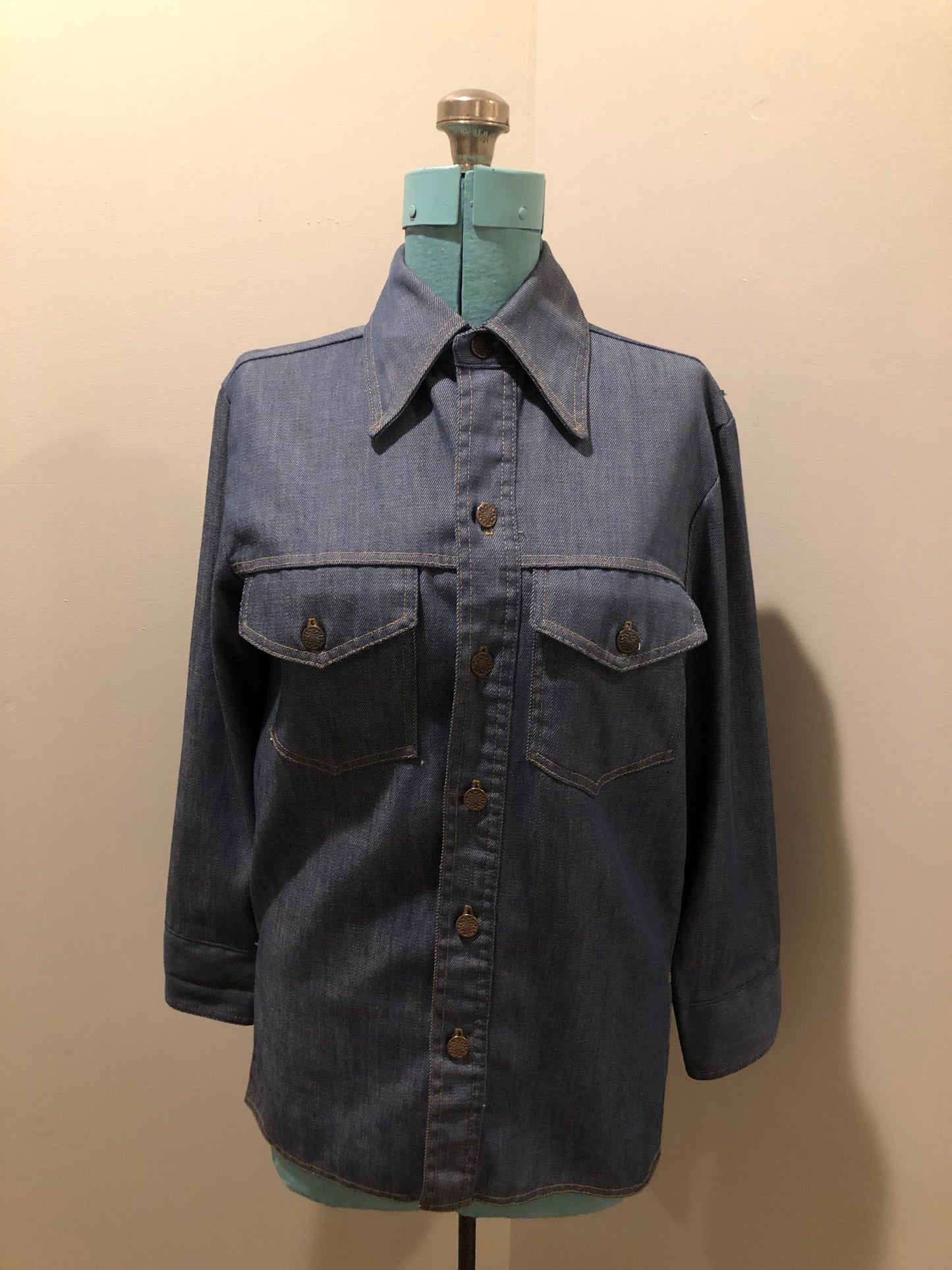 Vintage Bar C Authentic Western medium wash denim shirt jacket with button closures, two flap pockets on the chest and a custom rose design embroidered on the back. Made in USA, size med/ large - Kingspier Vintage