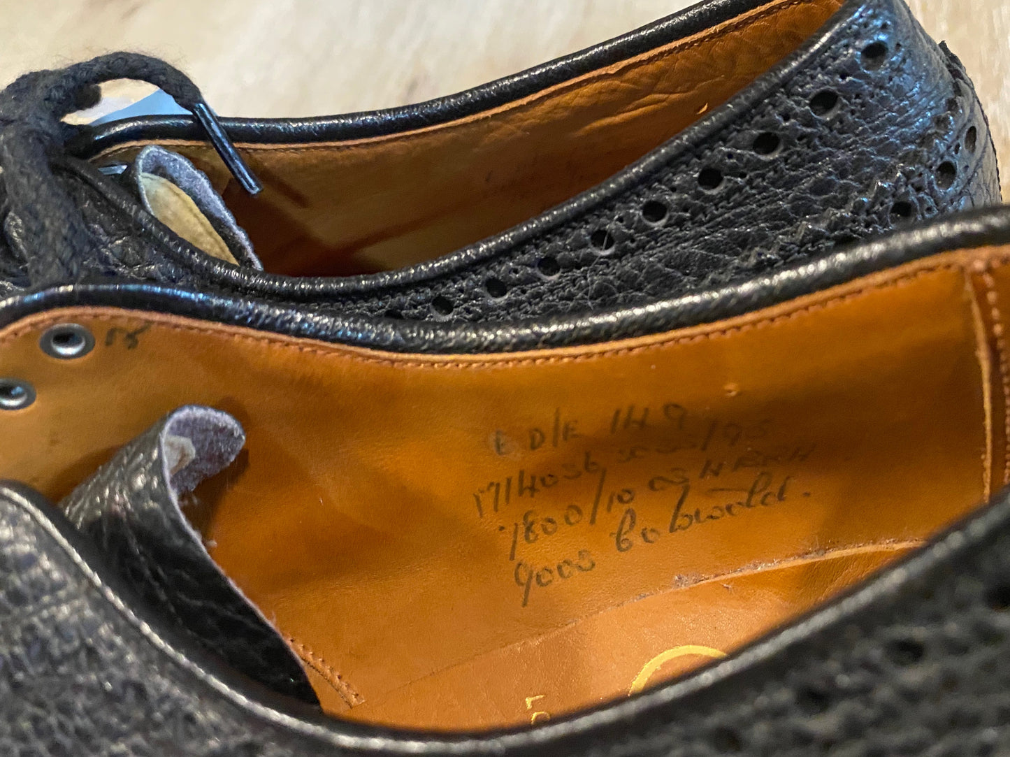 Kingspier Vintage - Black 1950s Ranch Oxhide Pebbled Leather Full Brogue Wingtip Derbies by Church's Famous English Shoes - Sizes: 6M 7.5W 38-39EURO, Made in Northampton, England, Leather Soles and Partial Rubber Heels