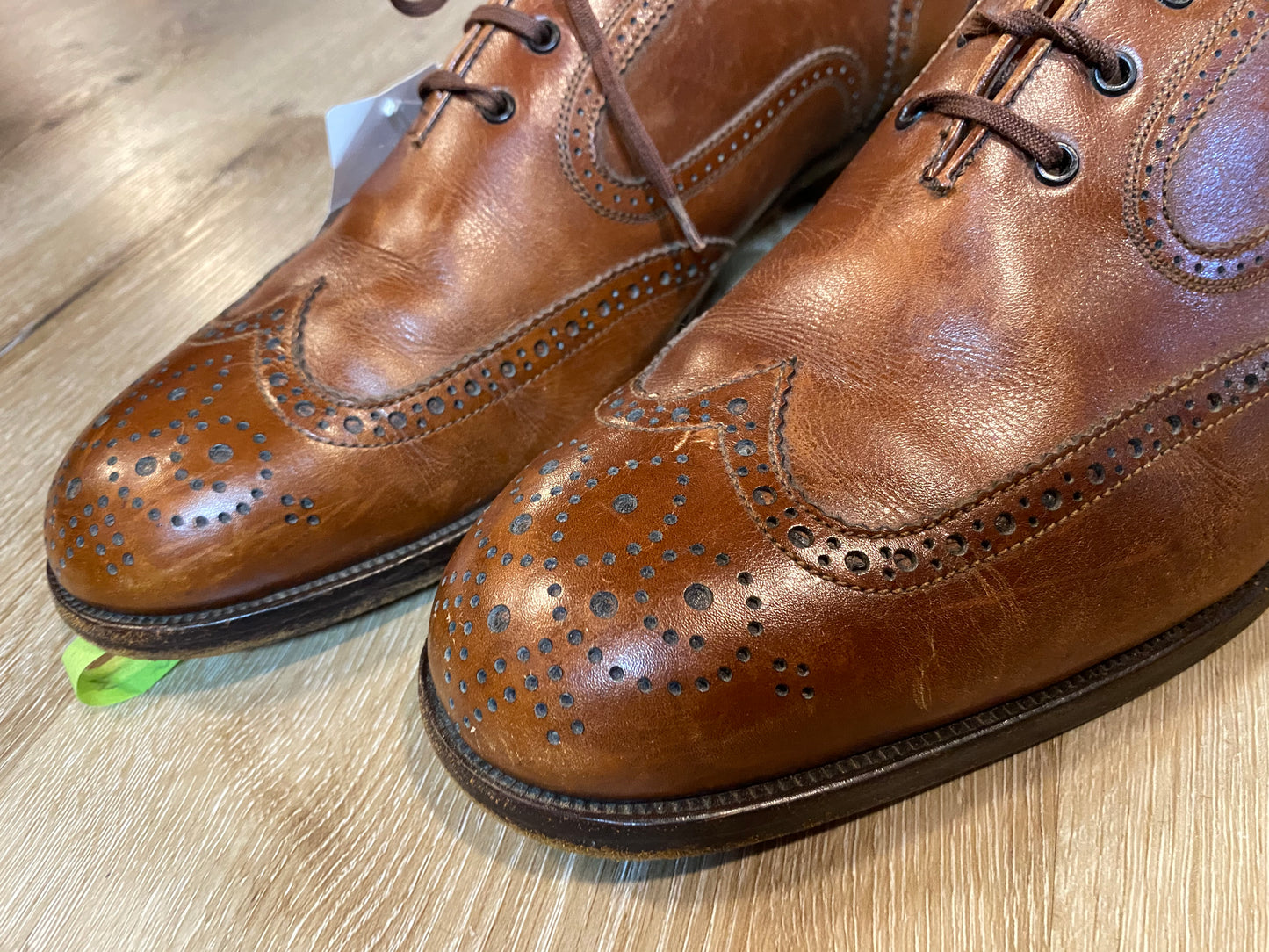 Kingspier Vintage - Brown Full Brogue Wingtip Balmoral Oxfords by Bally Moulins - Sizes: 10.5M 12.5W 43.5EURO, Made in France, Leather Soles, Half Rubber Heels