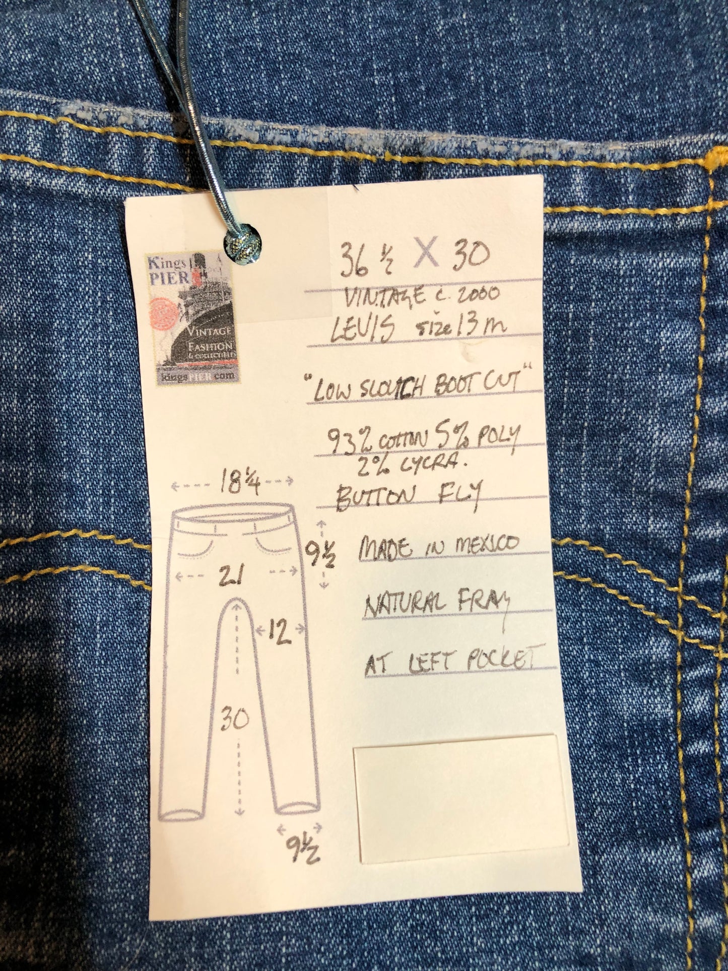 Vintage Levi’s Low Slouch Boot Cut Denim Jeans Red tab Low rise Button fly Boot cut leg. 93% Cotton/ 5% Polyester/ 2% Lycra Medium wash Made in Mexico - Kingspier Vintage