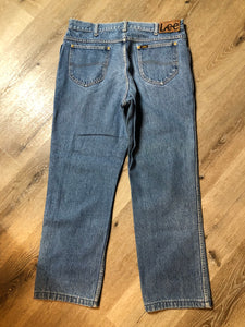 Vintage Lee Denim Jeans - 4080W02/95  High rise  Straight leg.  Medium Wash  100% Cotton  Tagged as 36.5”x34”  Made in Canada - Kingspier Vintage
