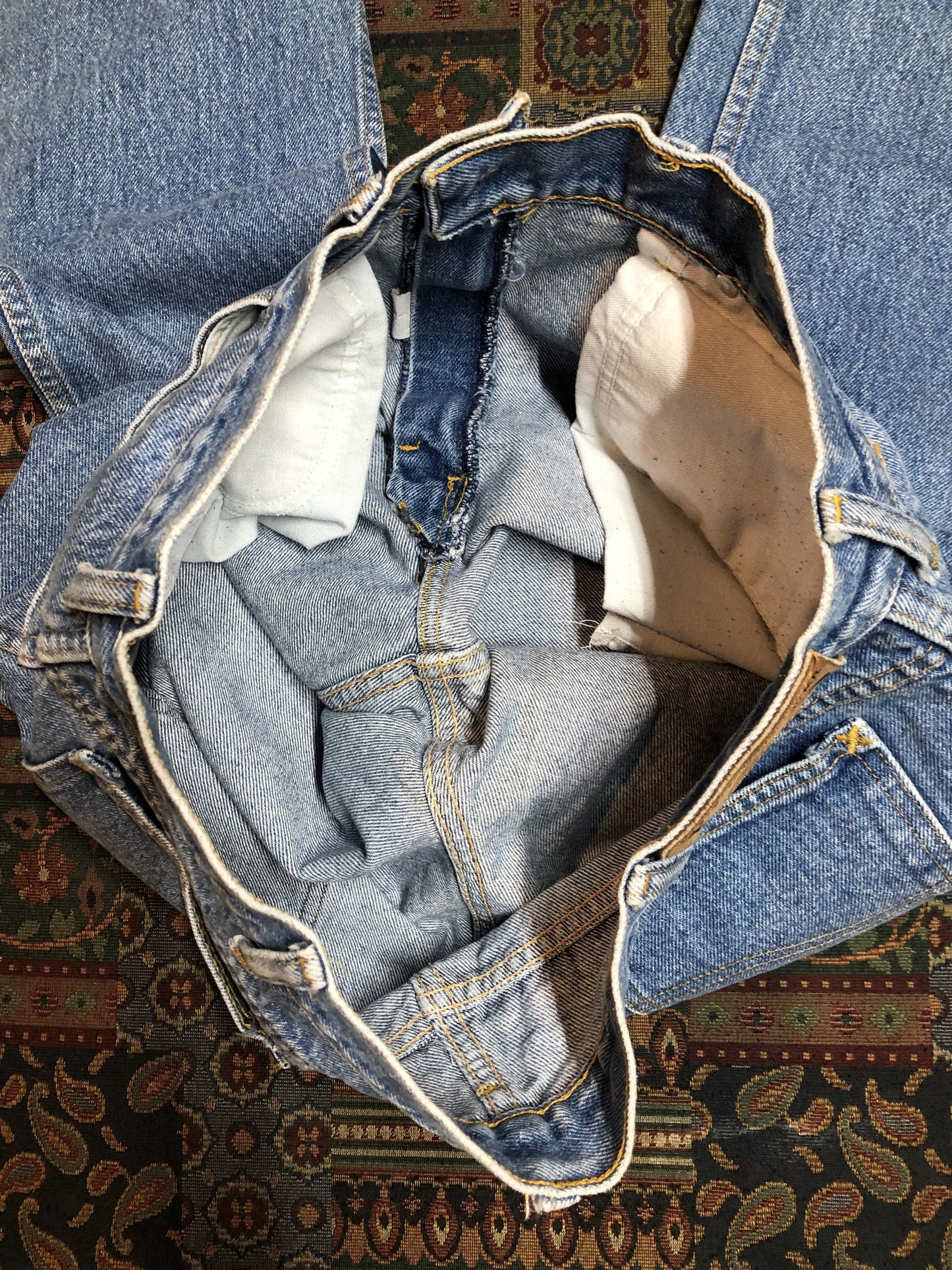 Vintage Lee Denim Jeans - 4080W02/95 High rise Straight leg. Medium Wash 100% Cotton Tagged as 36.5”x34” Made in Canada - Kingspier Vintage