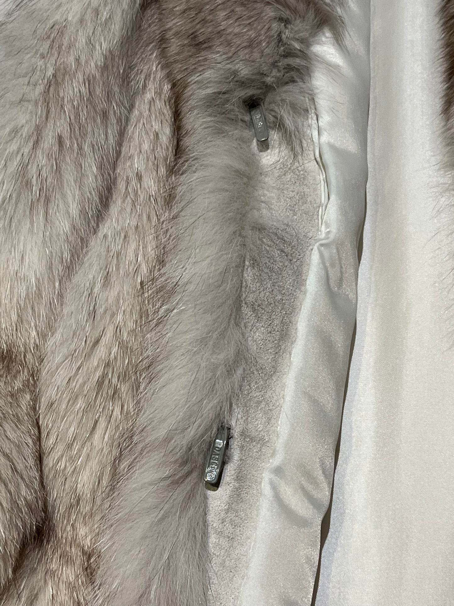 Vintage Saga Fox Royal Genuine Blue Fox Fur Coat with hook and eye closures and two front pockets.
Size 10