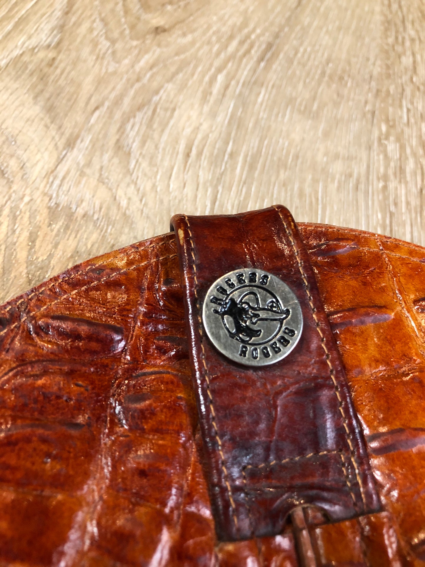 Kingspier Vintage - Rogers reptile skin cowboy boots with pointed toe and leather soles.
Size 6 Mens
The uppers and soles are in good condition with some overall wear.