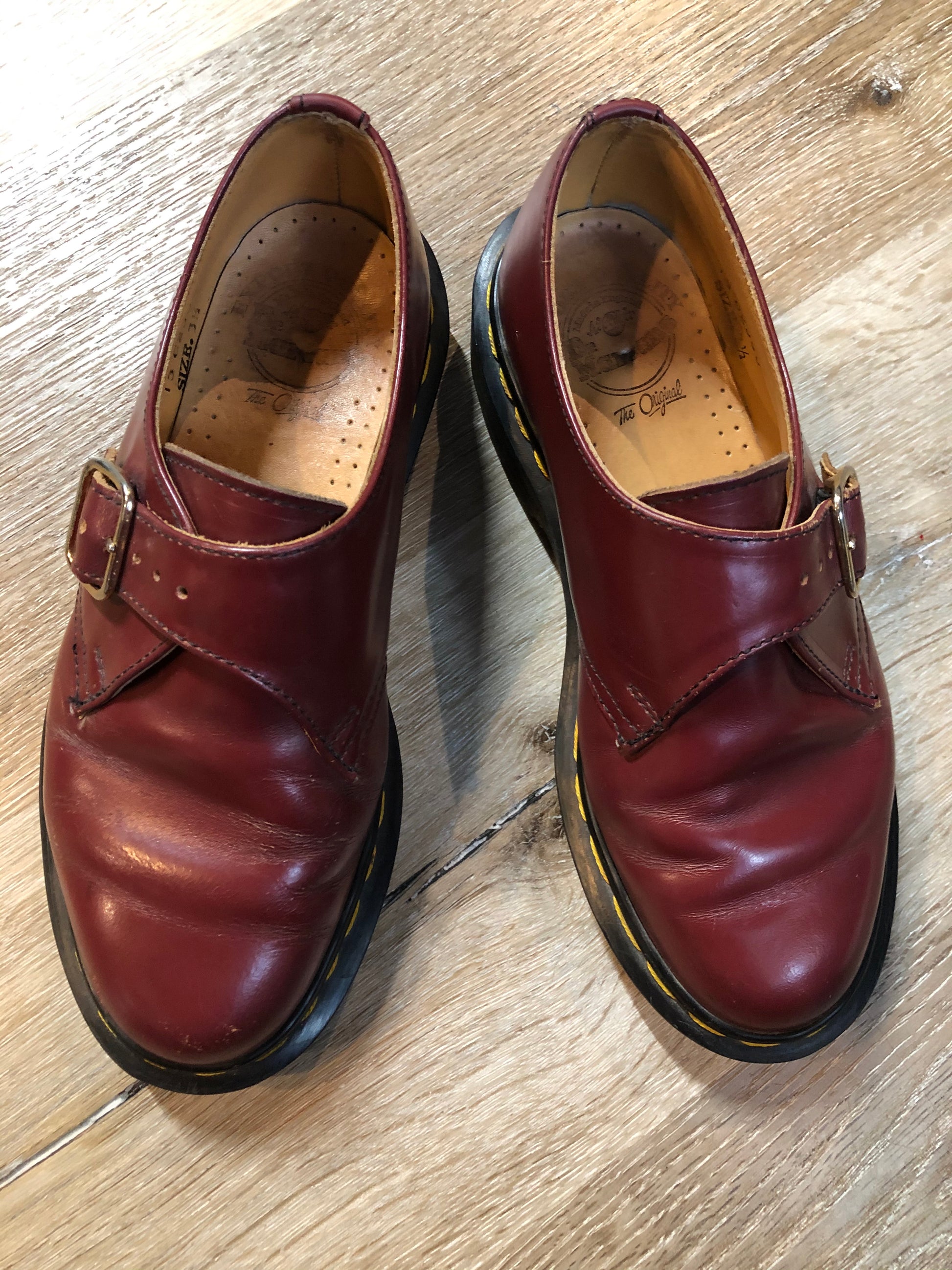 Kingspier Vintage - Vintage Monkstrap Doc Martens in Oxblood
Made in UK
Size UK 3.5, US W 5.5 
*As this is a vintage item there are some slight signs of wear. Overall they are in fantastic condition!