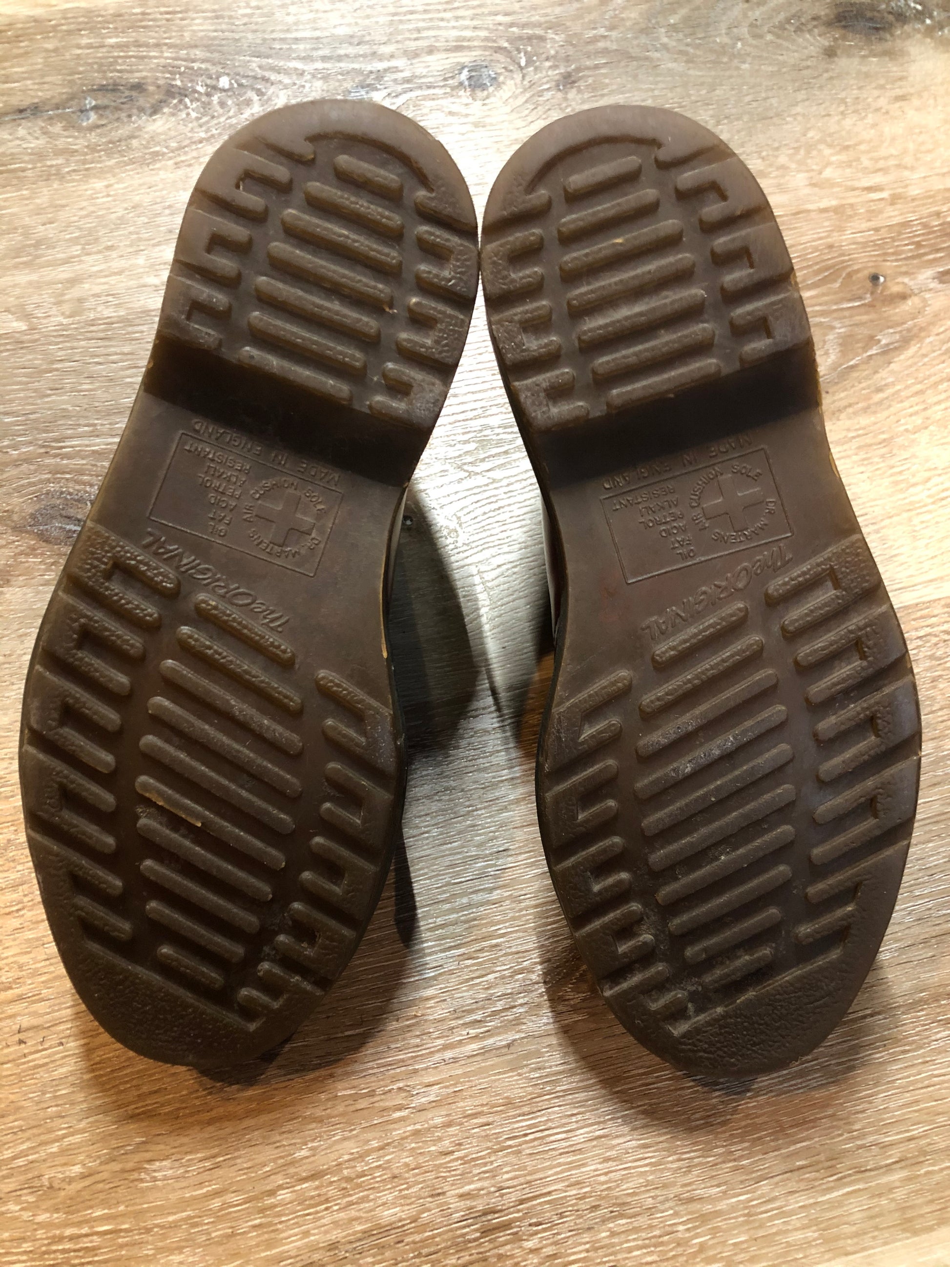 Kingspier Vintage - Vintage Monkstrap Doc Martens in Oxblood
Made in UK
Size UK 3.5, US W 5.5 
*As this is a vintage item there are some slight signs of wear. Overall they are in fantastic condition!
