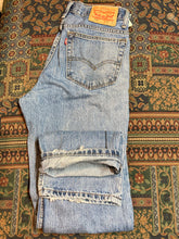 Load image into Gallery viewer, Levi’s 516 - 31”x31.5” Slim Fit Denim Jeans  Red Tab  High rise  Zip fly  Straight leg  100% Cotton  Light wash  Tagged 32”x32”  Made in Bangladesh - Kingspier Vintage
