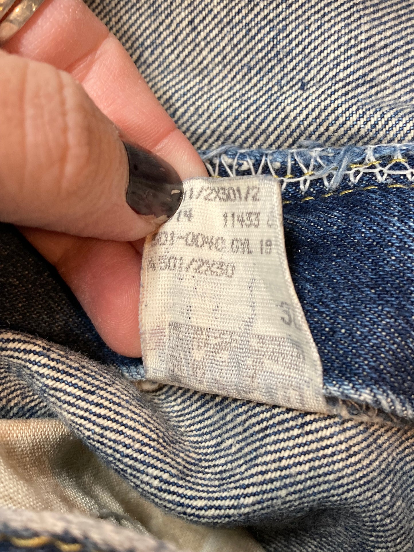 Vintage Lee Dungarees - 30”x30” Denim Jeans 100% cotton High rise Straight leg Medium wash Made in USA - Kingspier Vintage