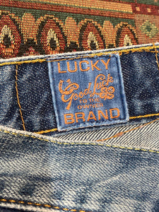 Lucky Brand by Gene Montesano - 34”x31”  Slim boot leg  Short inseam  Mid rise  Button fly  100% cotton  Made in USA - Kingspier Vintage