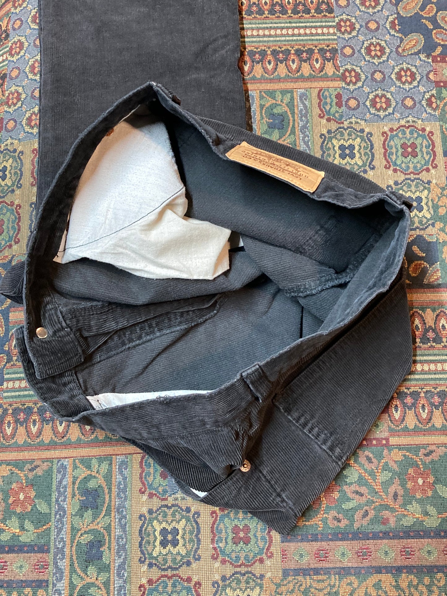 Levi’s Vintage Orange Tab Black Corduroy Pants - 34”x26.5” - Kingspier Vintage