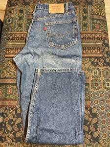 Levi’s 550 Vintage Red Tab Denim Jeans - 34”x31”, Made in El Salvador - Kingspier Vintage