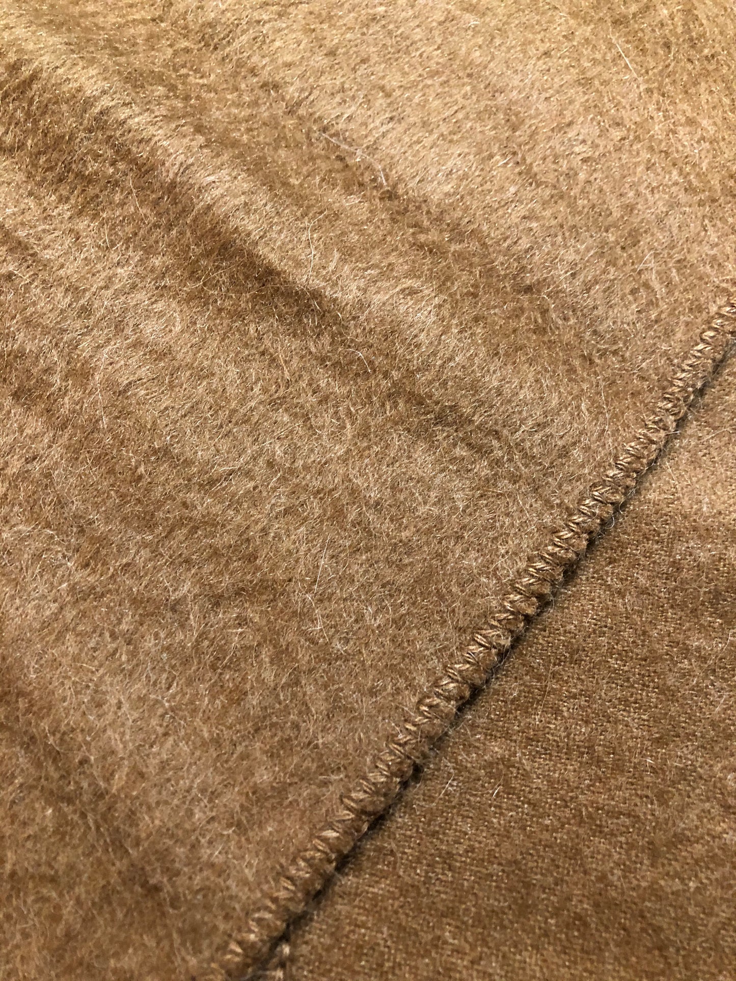 Kingspier Vintage - Alpaca Camargo light brown 100% alpaca wool scarf. Made in Peru.