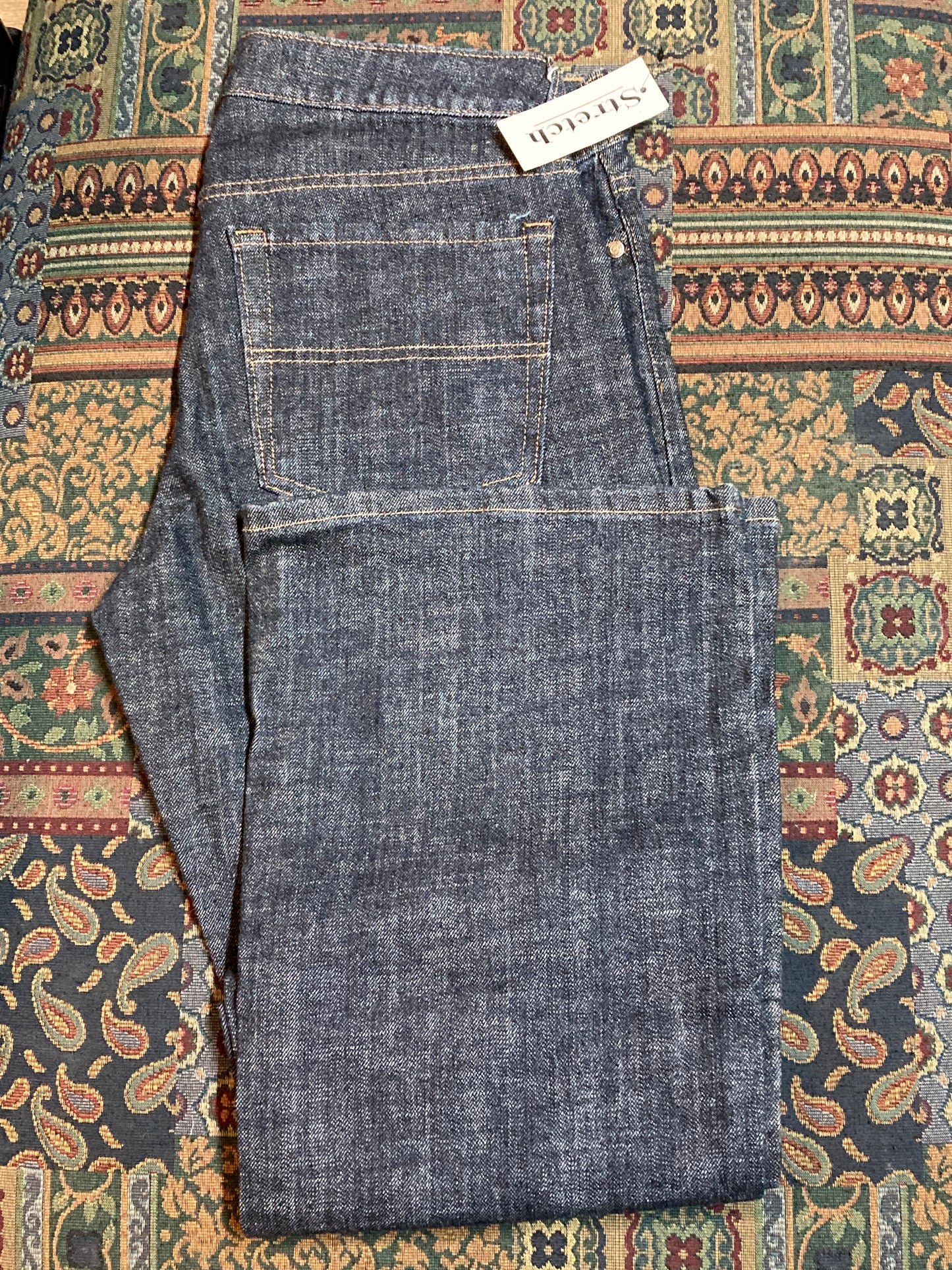 Kingspier Vintage - Dirt Denim Jeans - 30”x31”
Size 10 Reg
NWT
Low rise
Dark wash
99% Cotton/ 1% Lycra
Made in Canada