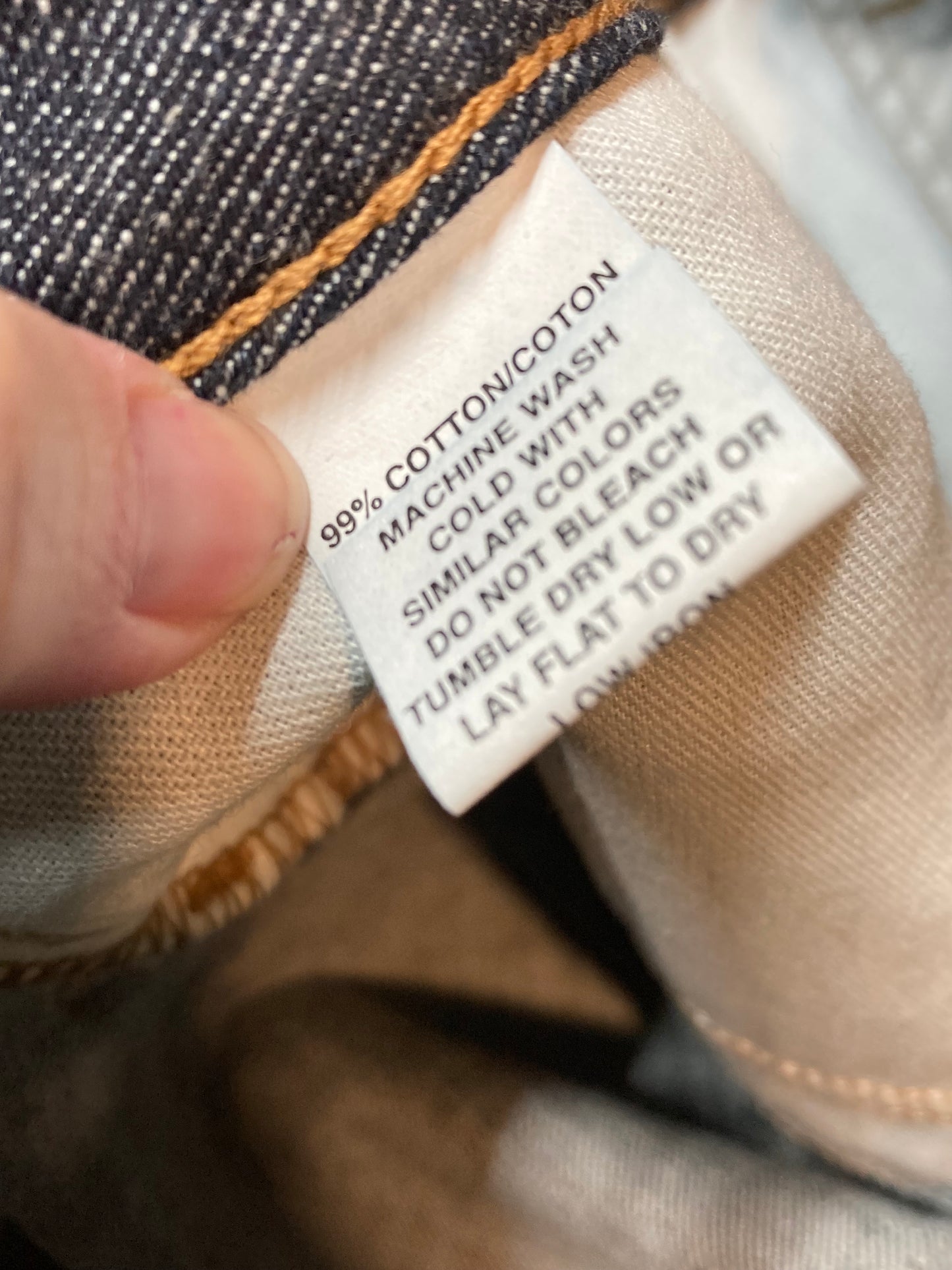 Kingspier Vintage - Dirt Denim Jeans - 30”x31”
Size 10 Reg
NWT
Low rise
Dark wash
99% Cotton/ 1% Lycra
Made in Canada