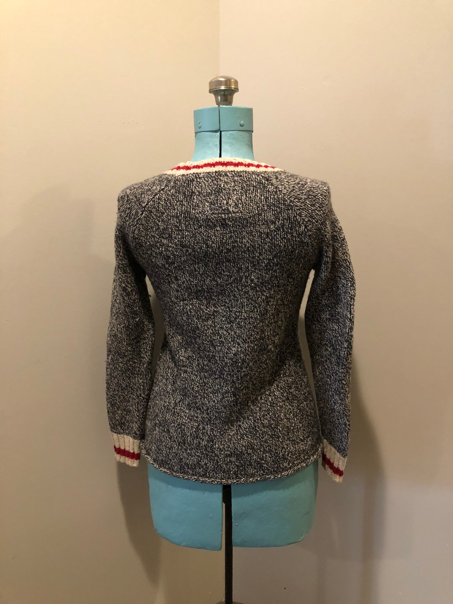 Kingspier Vintage - Roots wool blend crew neck sweater with signature cabin stripe,
Size XS