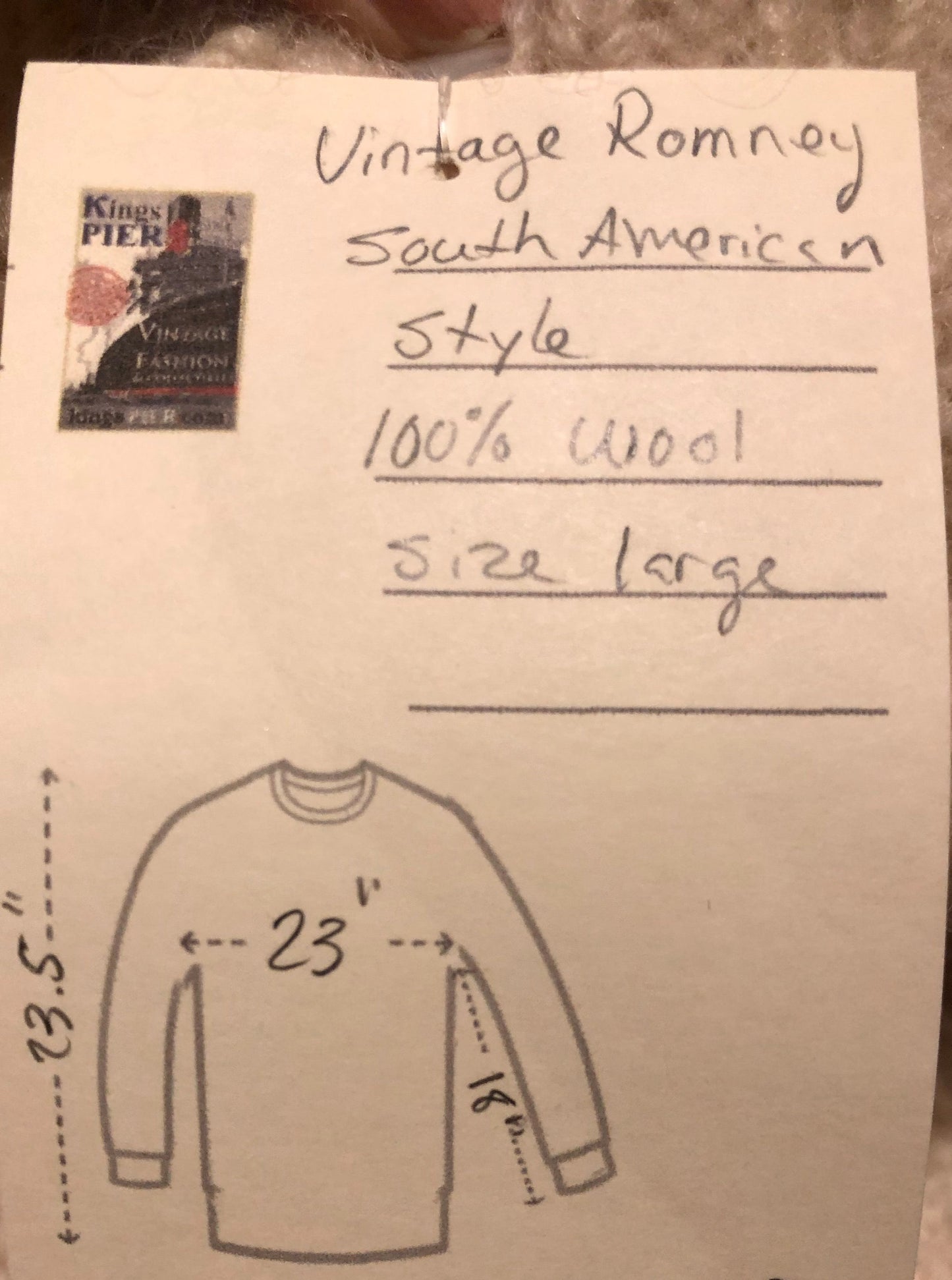 Kingspier Vintage - Vintage Romney South American style crewneck sweater in cream.
Size large.