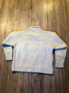 Kingspier Vintage - Vintage Romney South American style crewneck sweater in cream.

Size large.