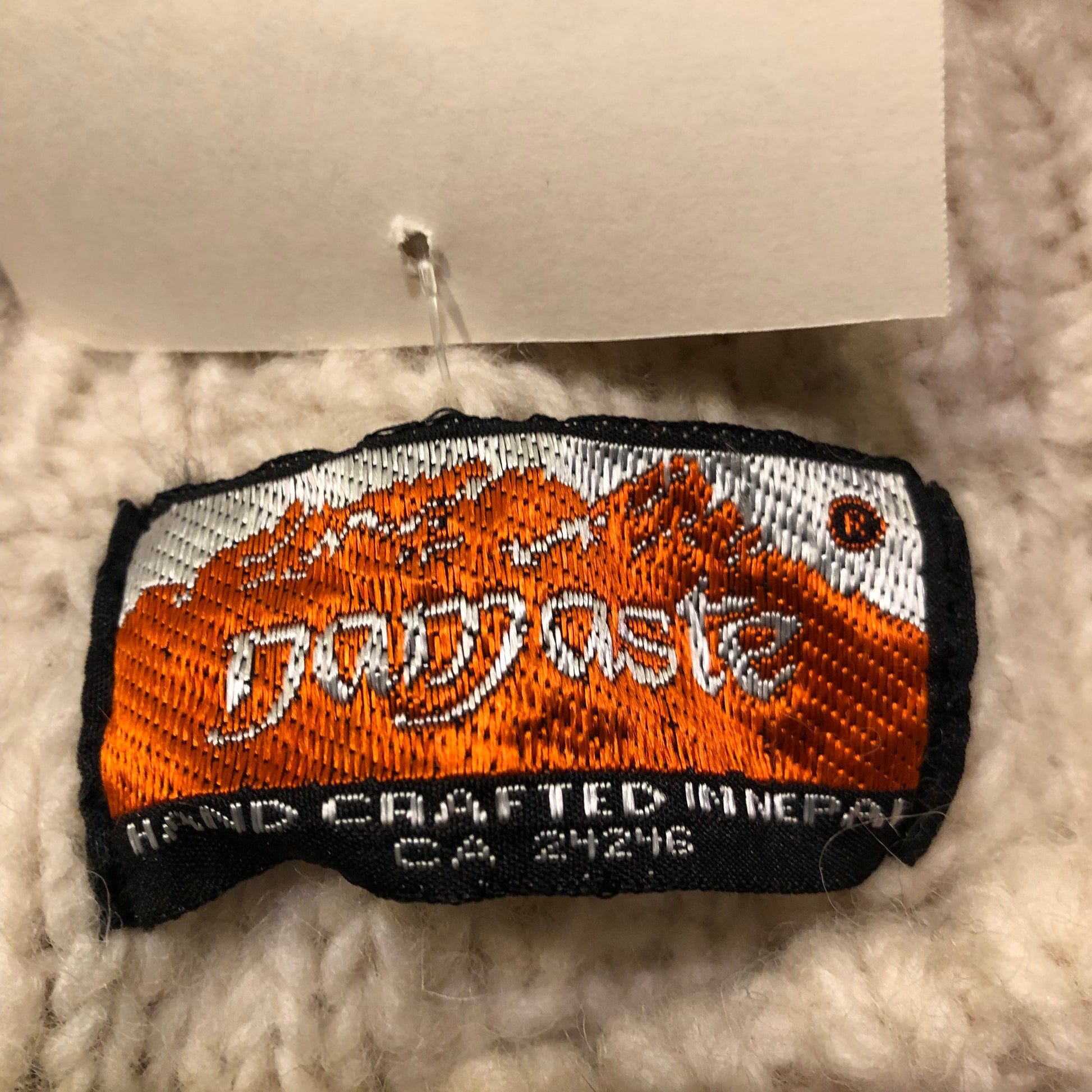 Kingspier Vintage - Vintage Namaste hand crafted 100% wool crew neck sweater
Made in Nepal.
Size XL.