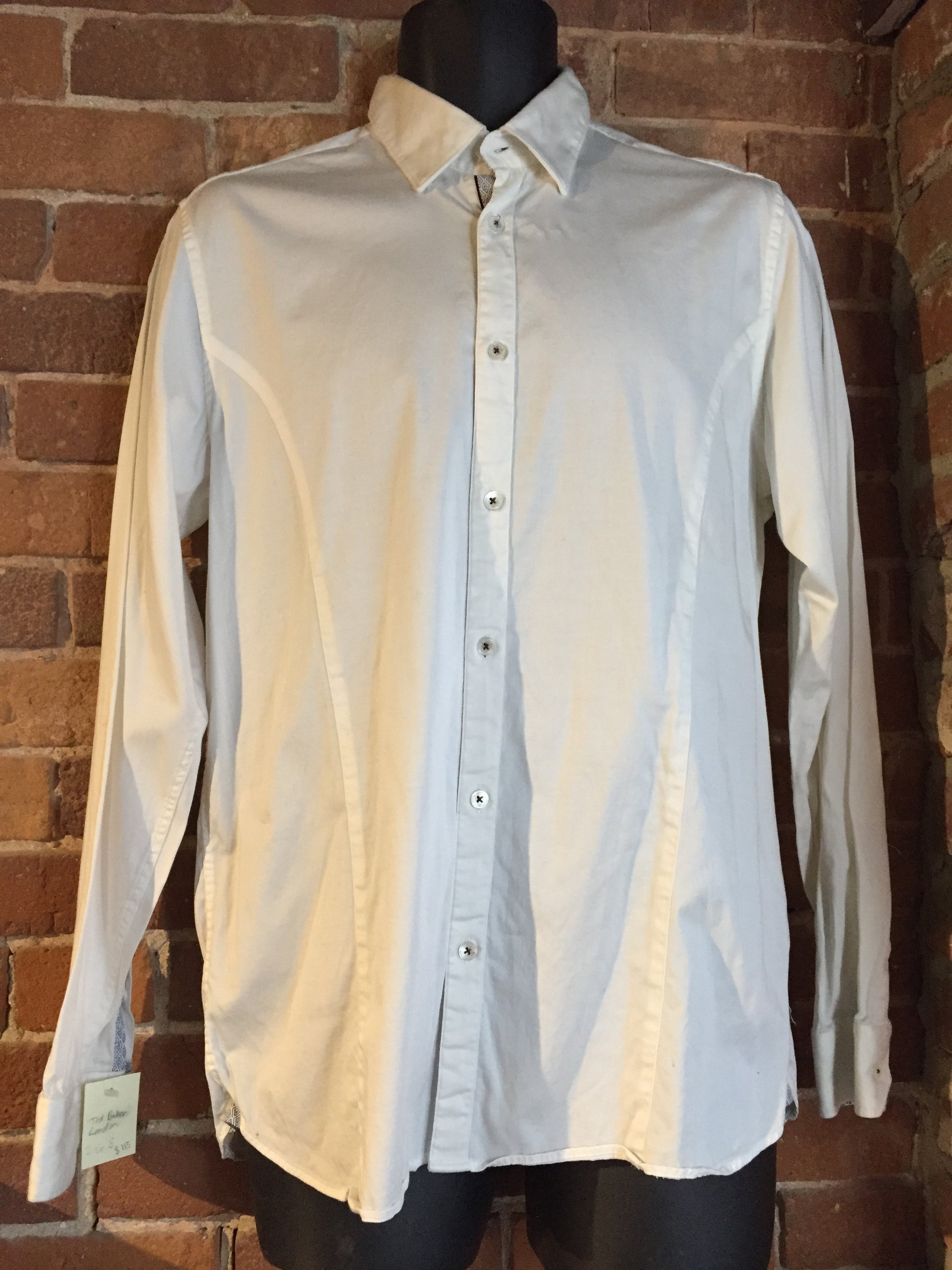 Kingspier Vintage - Ted Baker London white button up shirt. Mens size small.