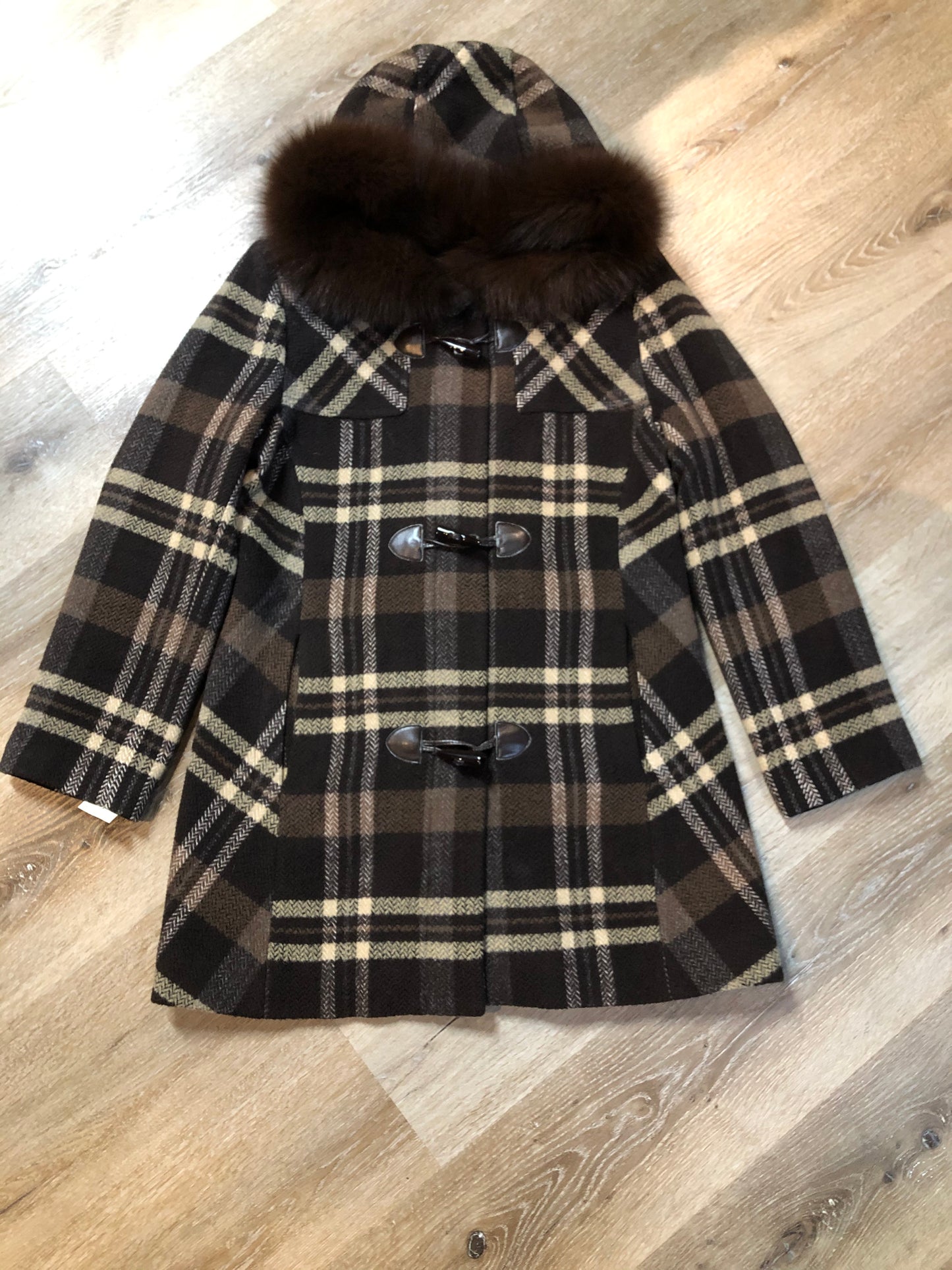Kingspier Vintage - Sachi brown plaid wool blend duffle coat with dark brown Finnish fox fur trimmed hood, toggle and zip closures and vertical pockets. Size small/ medium.
