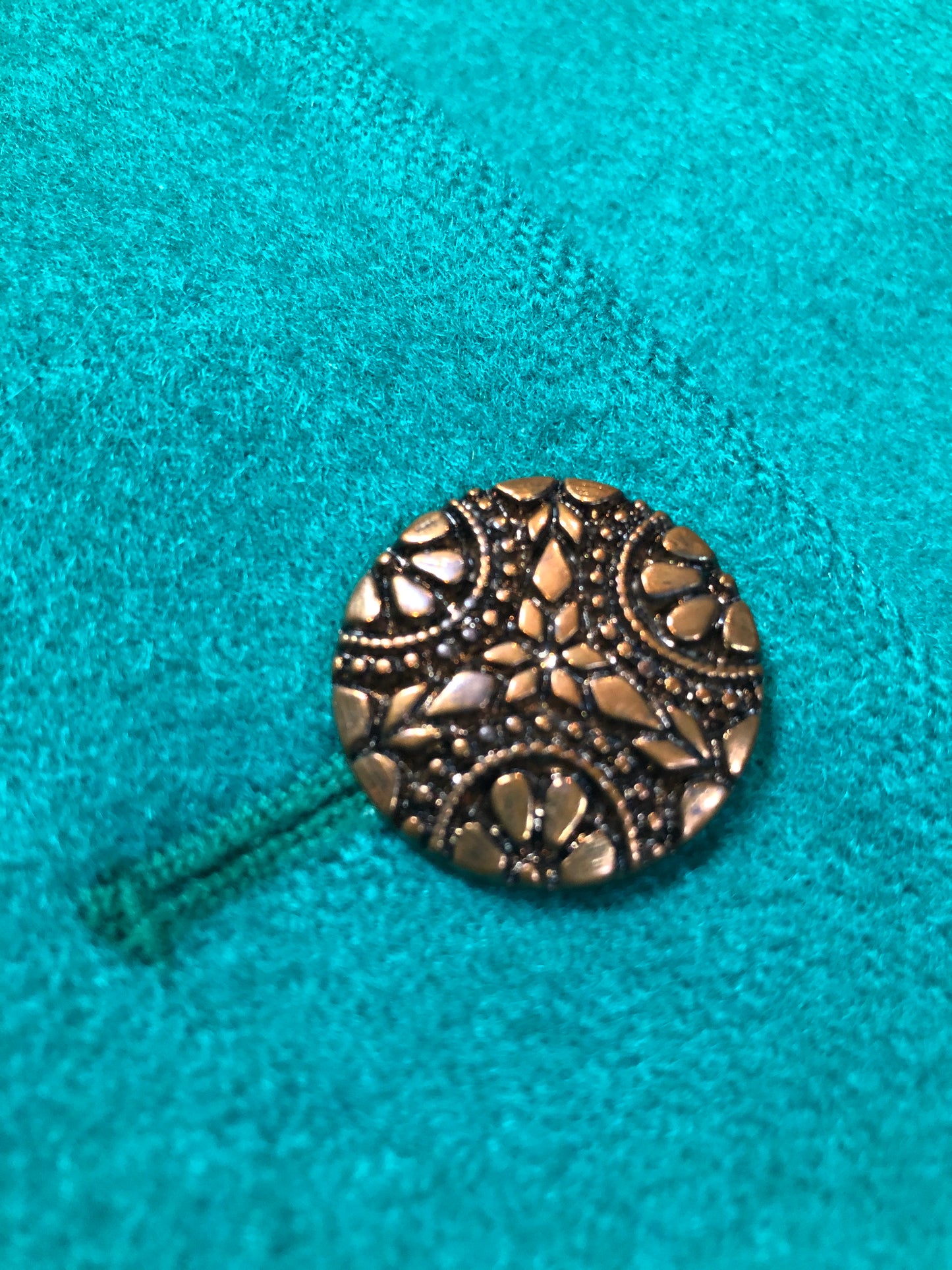 Kingspier Vintage - London Fog teal green 100% wool car coat with large filigree button closures and patch pockets. Size large.