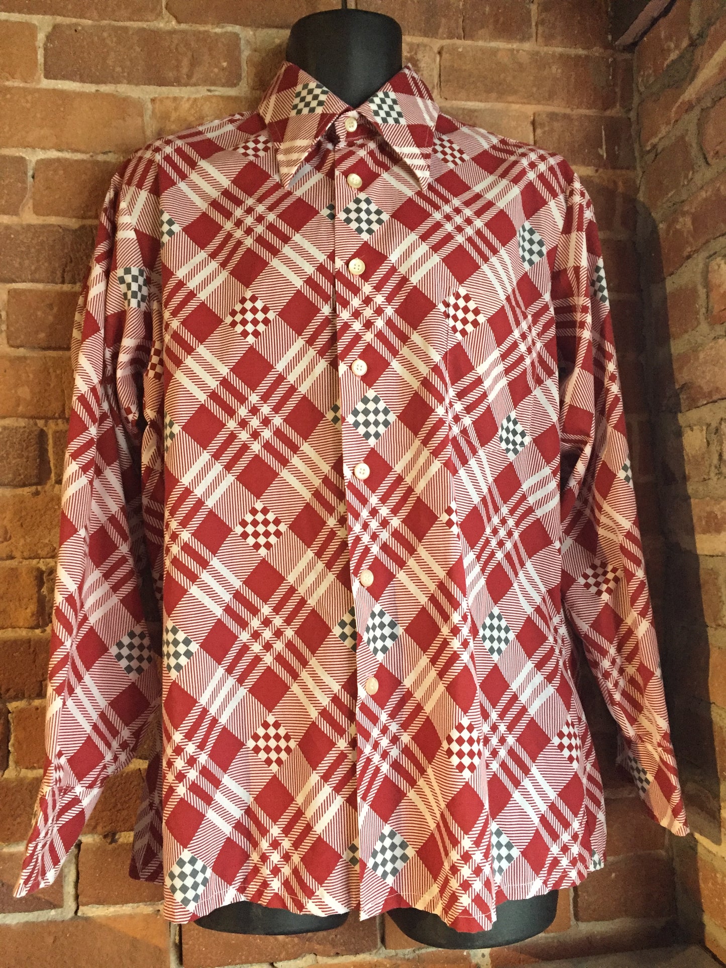 Kingspier Vintage - Mansport red, white and black checkerboard/ stripe and diamond pattern button up shirt. Cotton blend shirt. Mens size large.