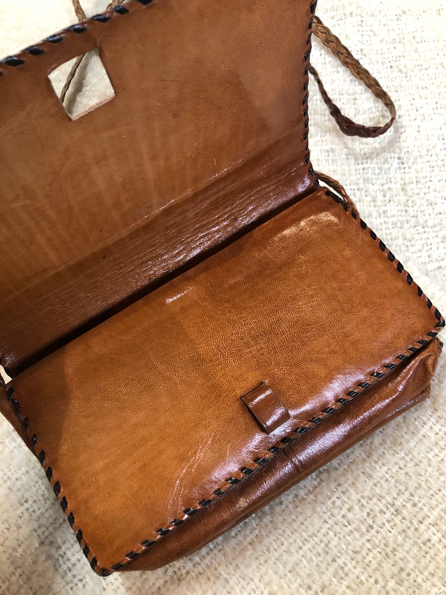 Vintage Brown Leather Crossbody Bag with Braided Strap