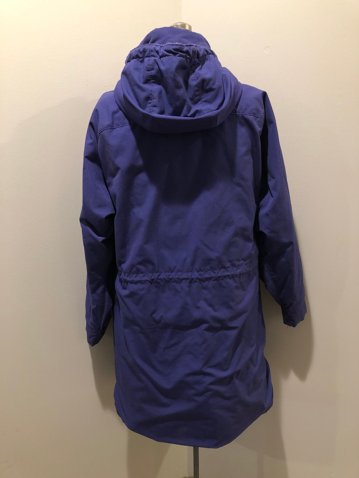 Kingspier Vintage - LL Bean purple casual coat with plaid lining, snap and zip closures, flap pockets, drawstring at the waist and detachable hood. Size medium.