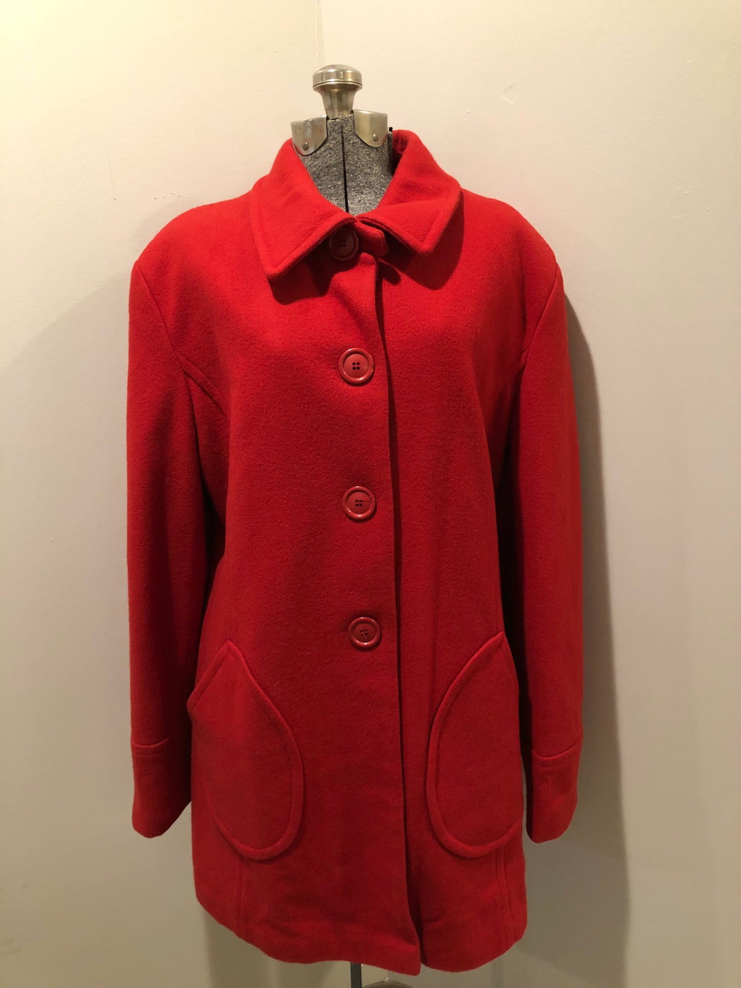 Kingspier Vintage - Jessica wool blend car coat in red with large buttons and patch pockets. Made in Canada. Size 18.