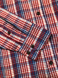 Kingspier Vintage - Wrangler red, white and blue check pattern button up shirt. Mens size medium.
