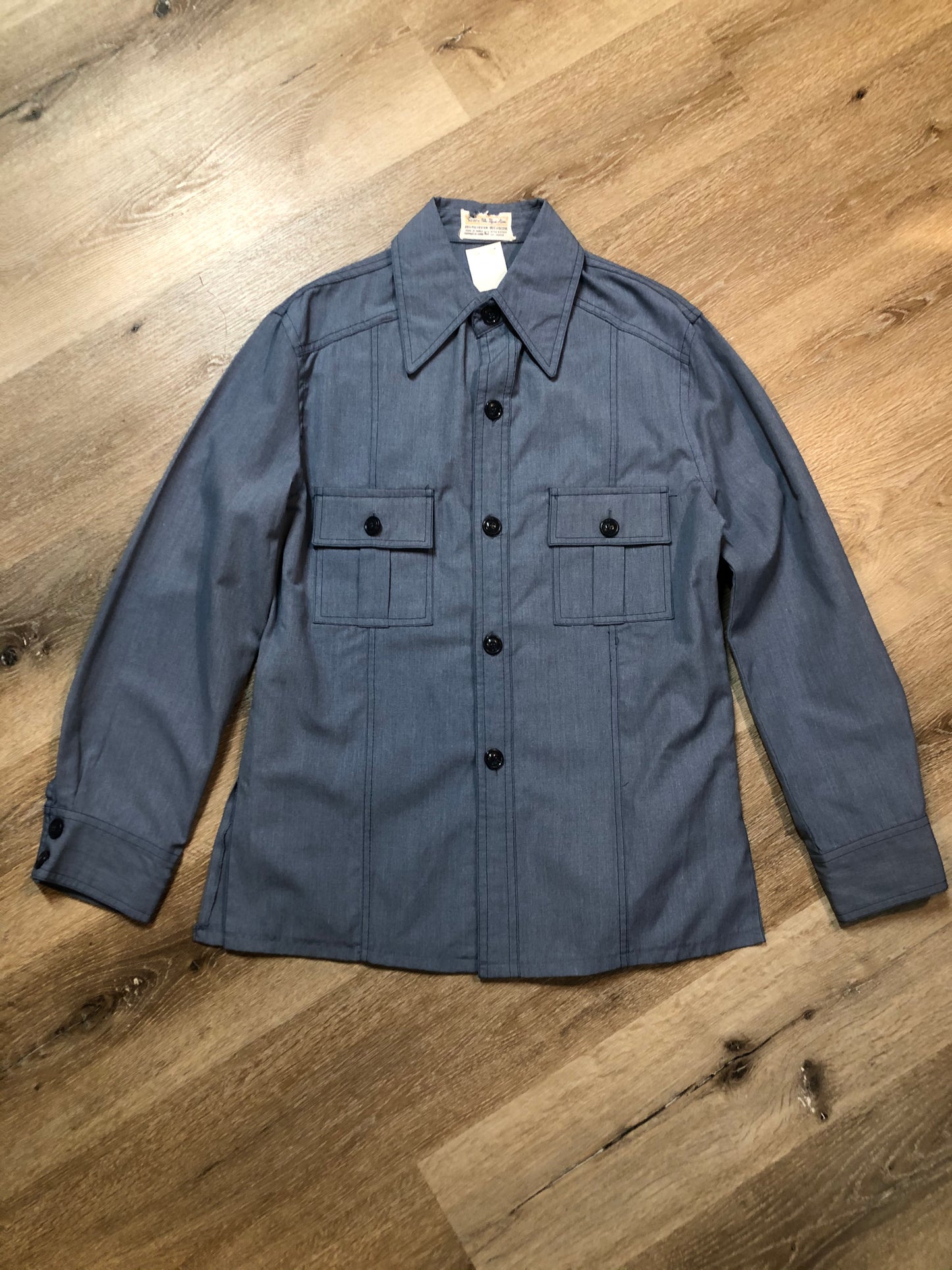 Kingspier Vintage - Sears Mens Store blue and grey button up shirt. Mens size large.
