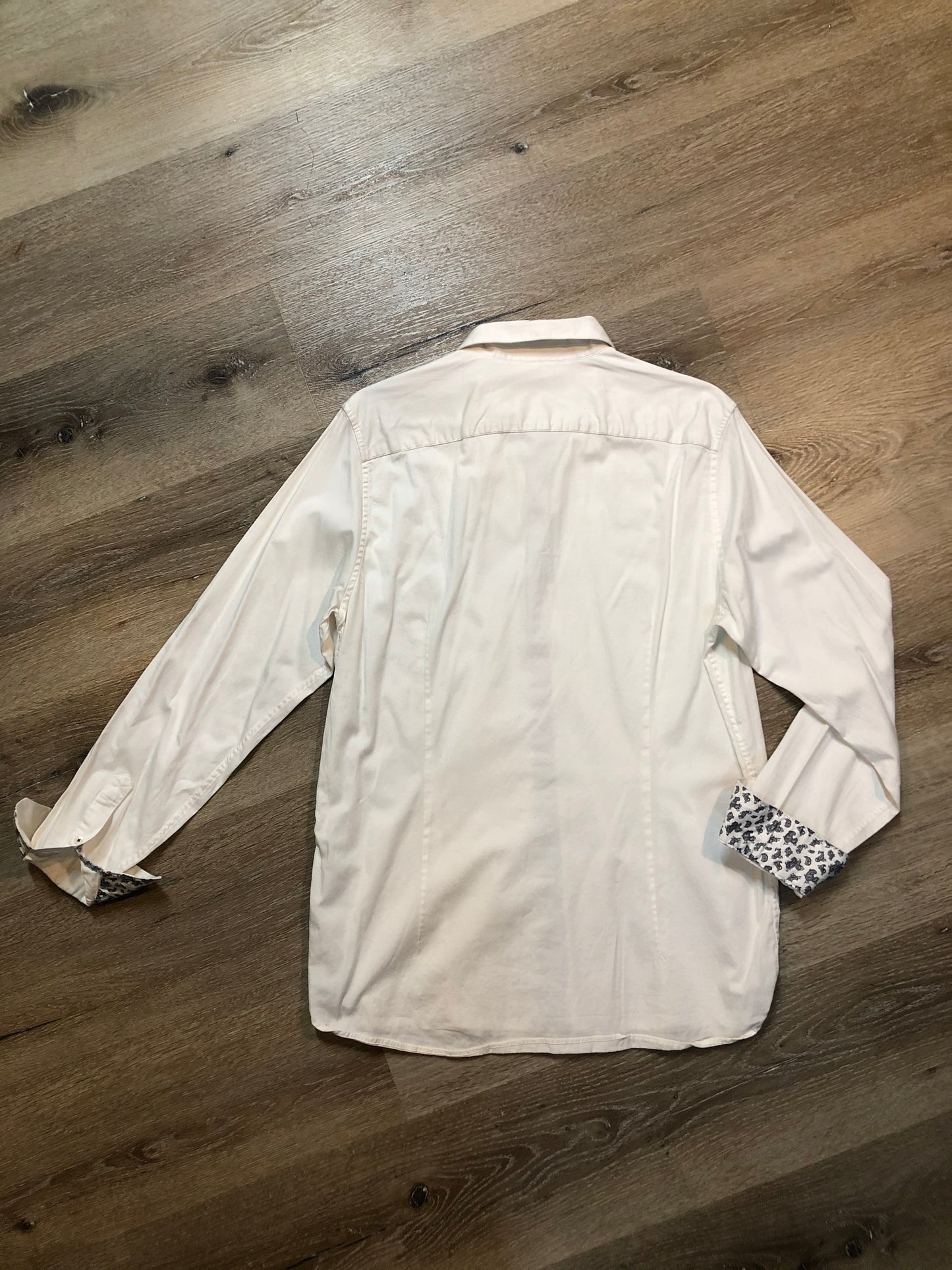 Kingspier Vintage - Ted Baker London white button up shirt. Mens size small.