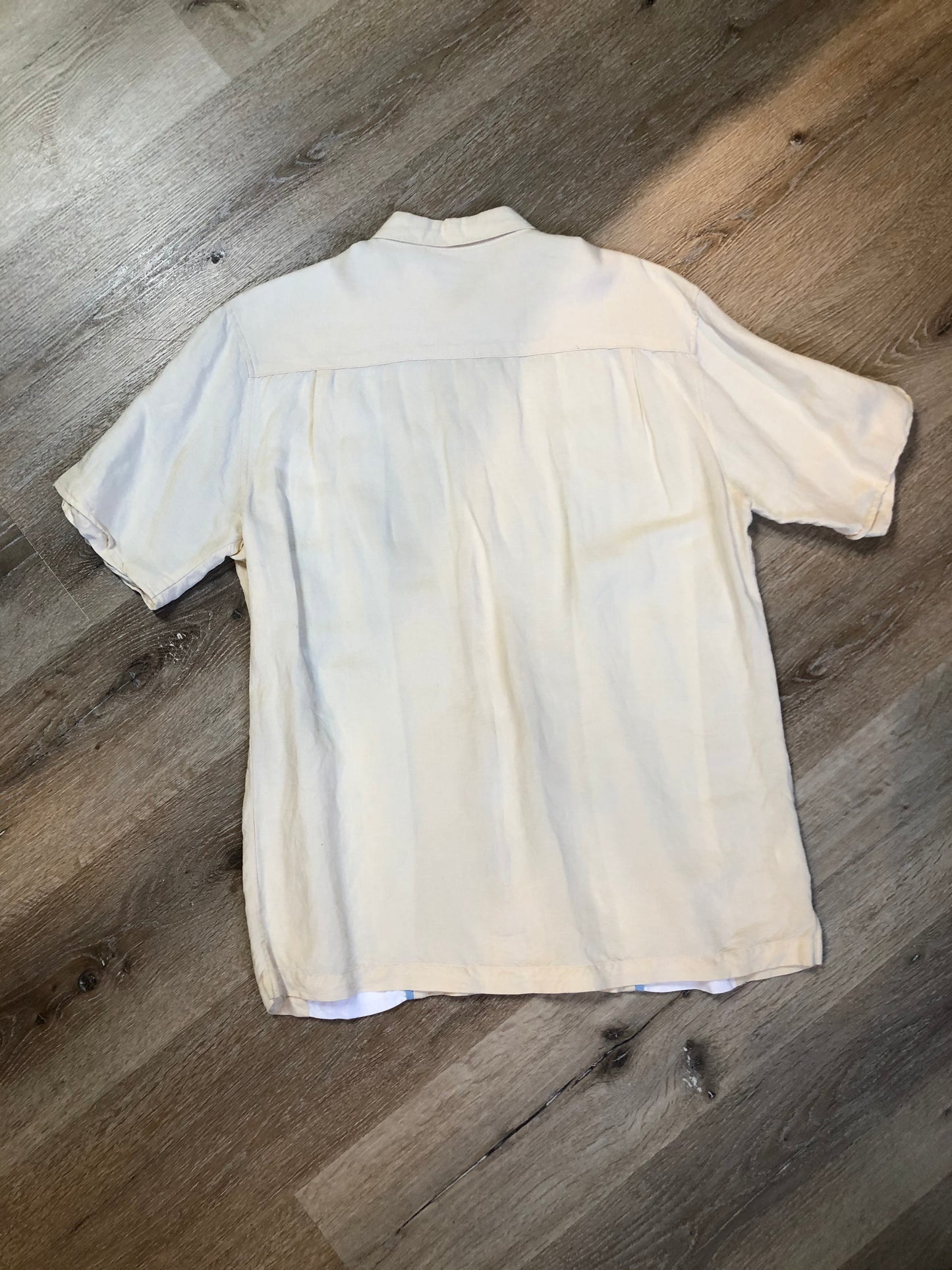 Kingspier Vintage - Cubavera Bridge white and blue short sleeve bowling shirt. Linen blend. Size medium mens.