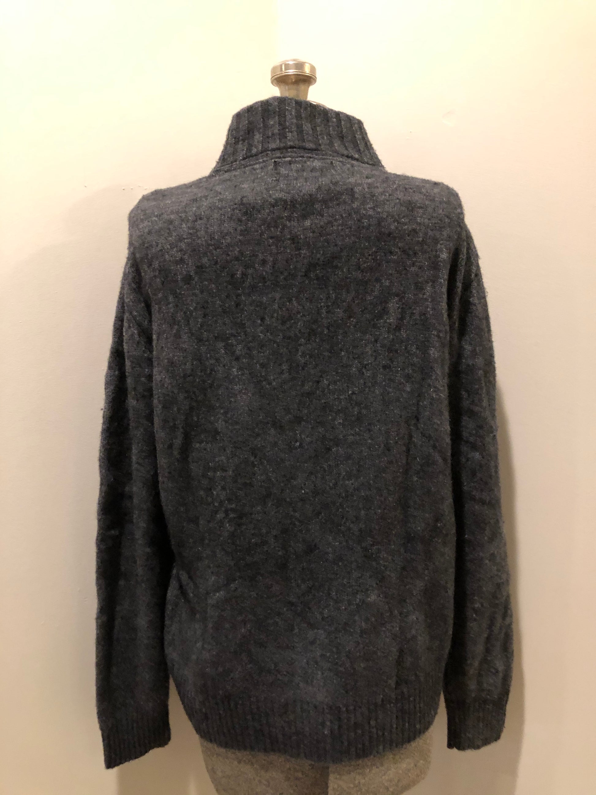 Kingspier Vintage - Savile Row Company 50% lambswool blend quarter zip sweater in grey. Size large.