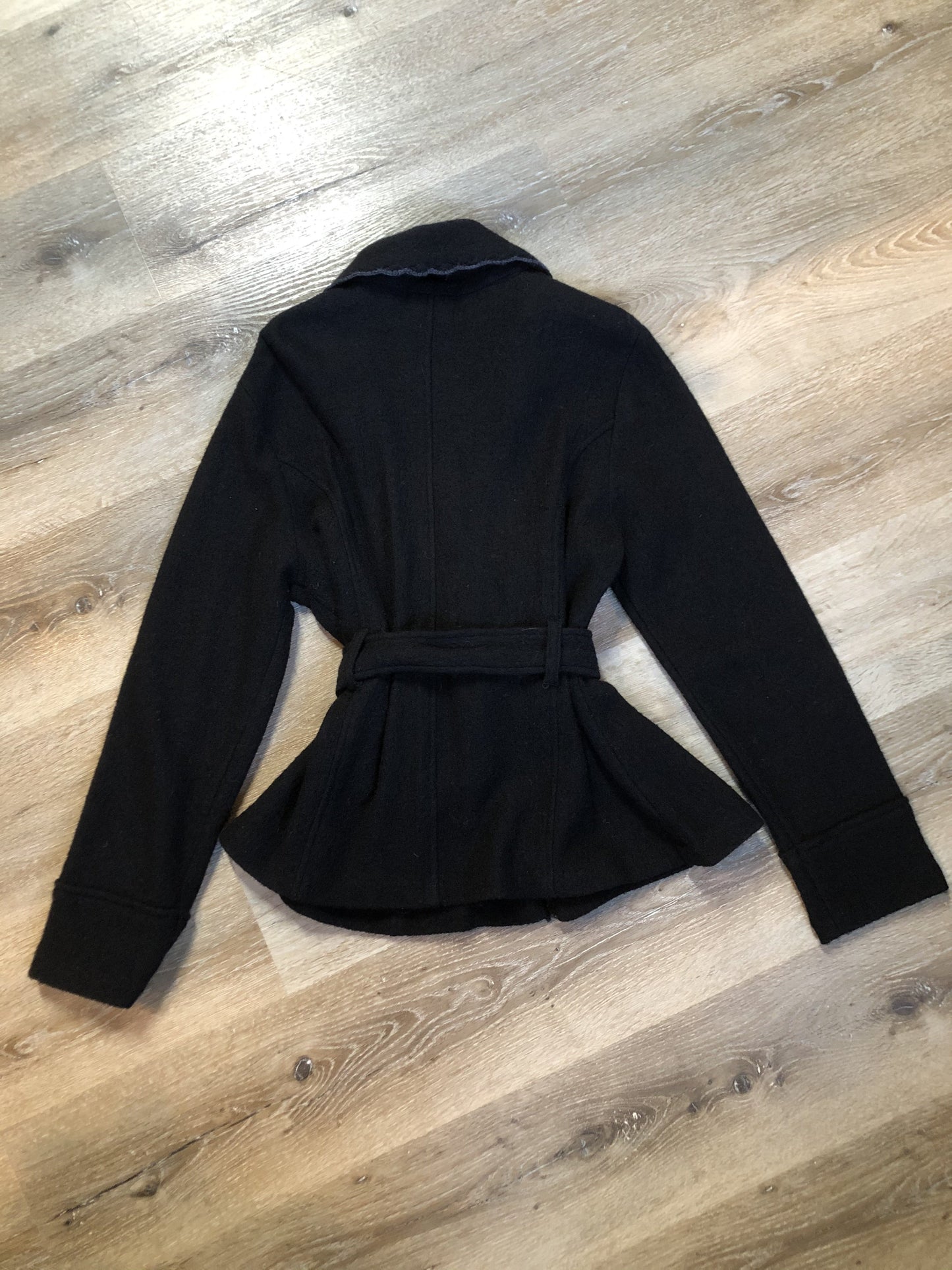 Kingspier Vintage - Cynthia Rowley black belted wool cardigan with buttons and grey wool flower details. Size medium.