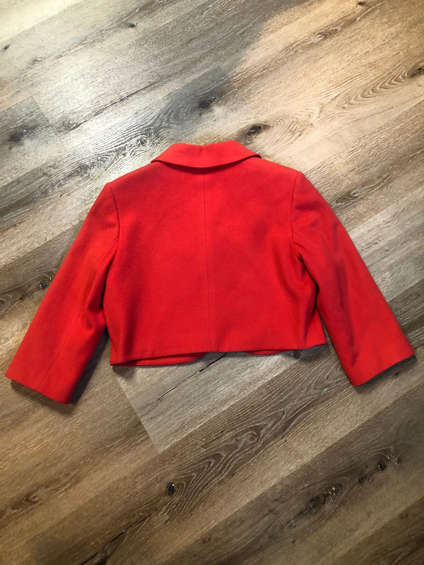 Kingspier Vintage - Harve Benard pink cropped jacket with button closures. Size medium..