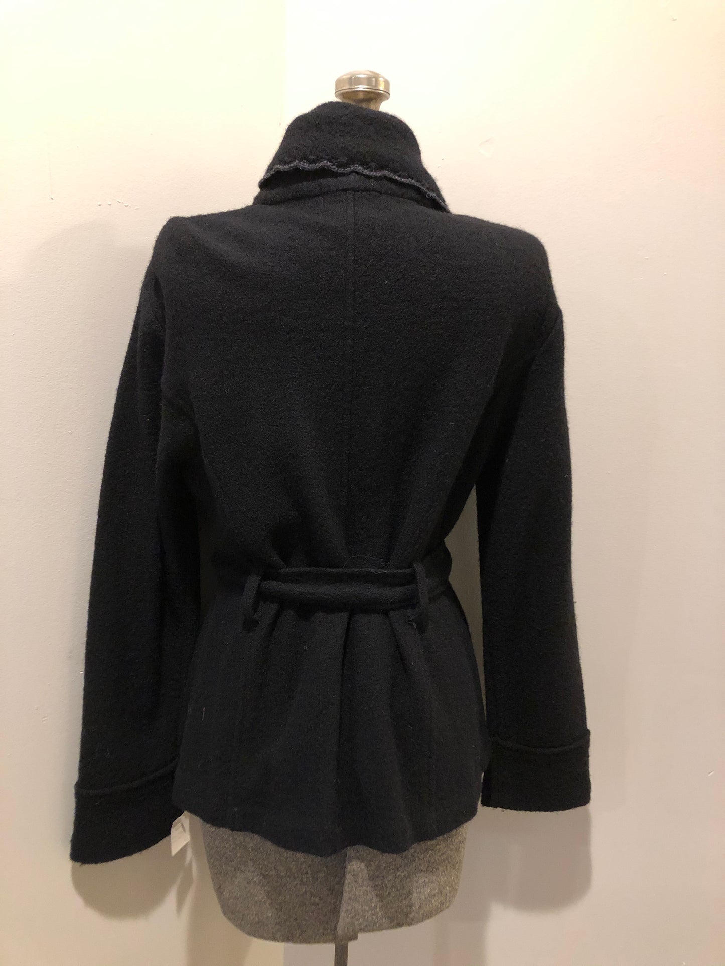 Kingspier Vintage - Cynthia Rowley black belted wool cardigan with buttons and grey wool flower details. Size medium.