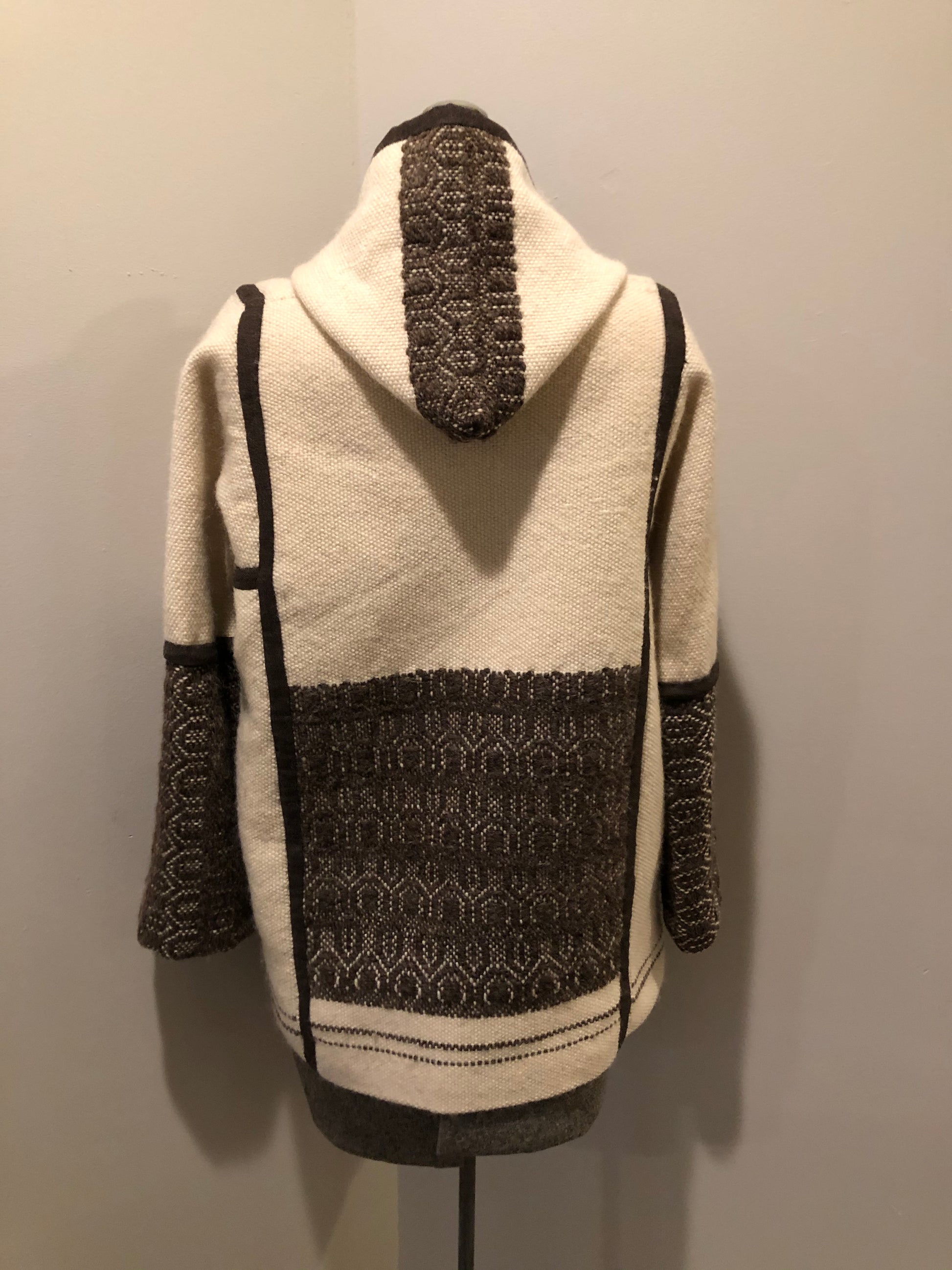 Kingspier Vintage - Vintage handwoven and handmade beige 100^ natural wool cardigan with hood, wooden toggles and inner lining. Made in Nova Scotia. Size medium.