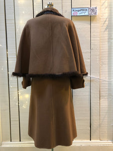 Kingspier Vintage - Vintage “Ch” Part three Parienne by Tokyo and Co long coat with fur trim cape, button closures and two front flap pockets.Fibres unknown.Size 7.