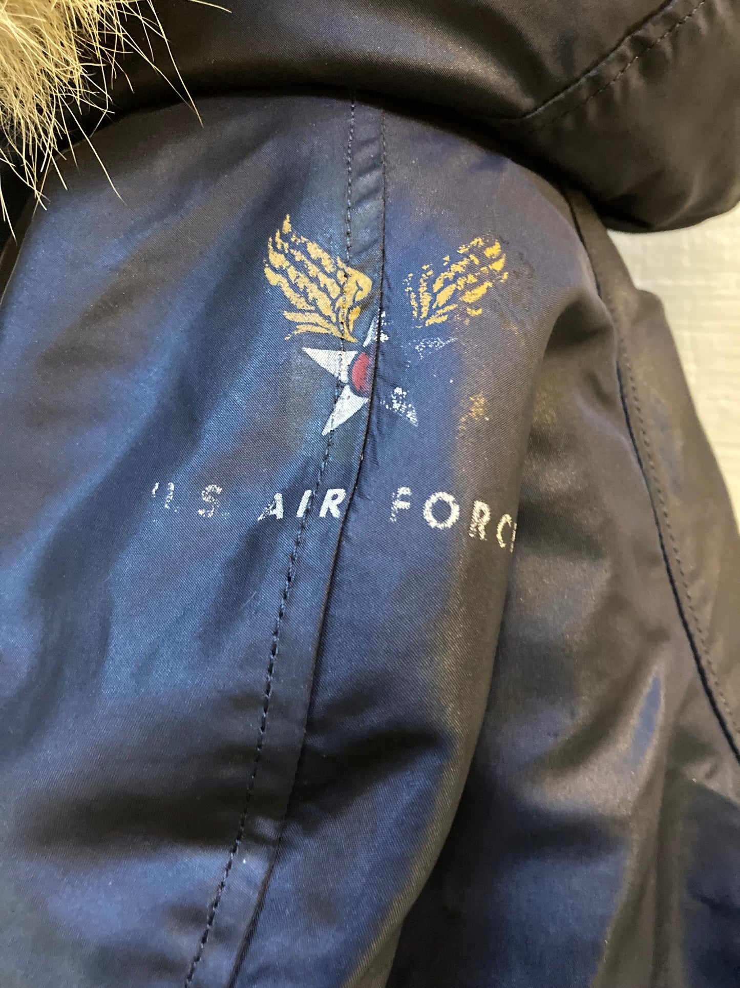 Kingspier Vintage - Rare Vintage United States Air Force heavy flying jacket Type: N-2A, Spec: MIL-J-6278, dates back to the 1940’s/1950’s either before or during the Korean war.