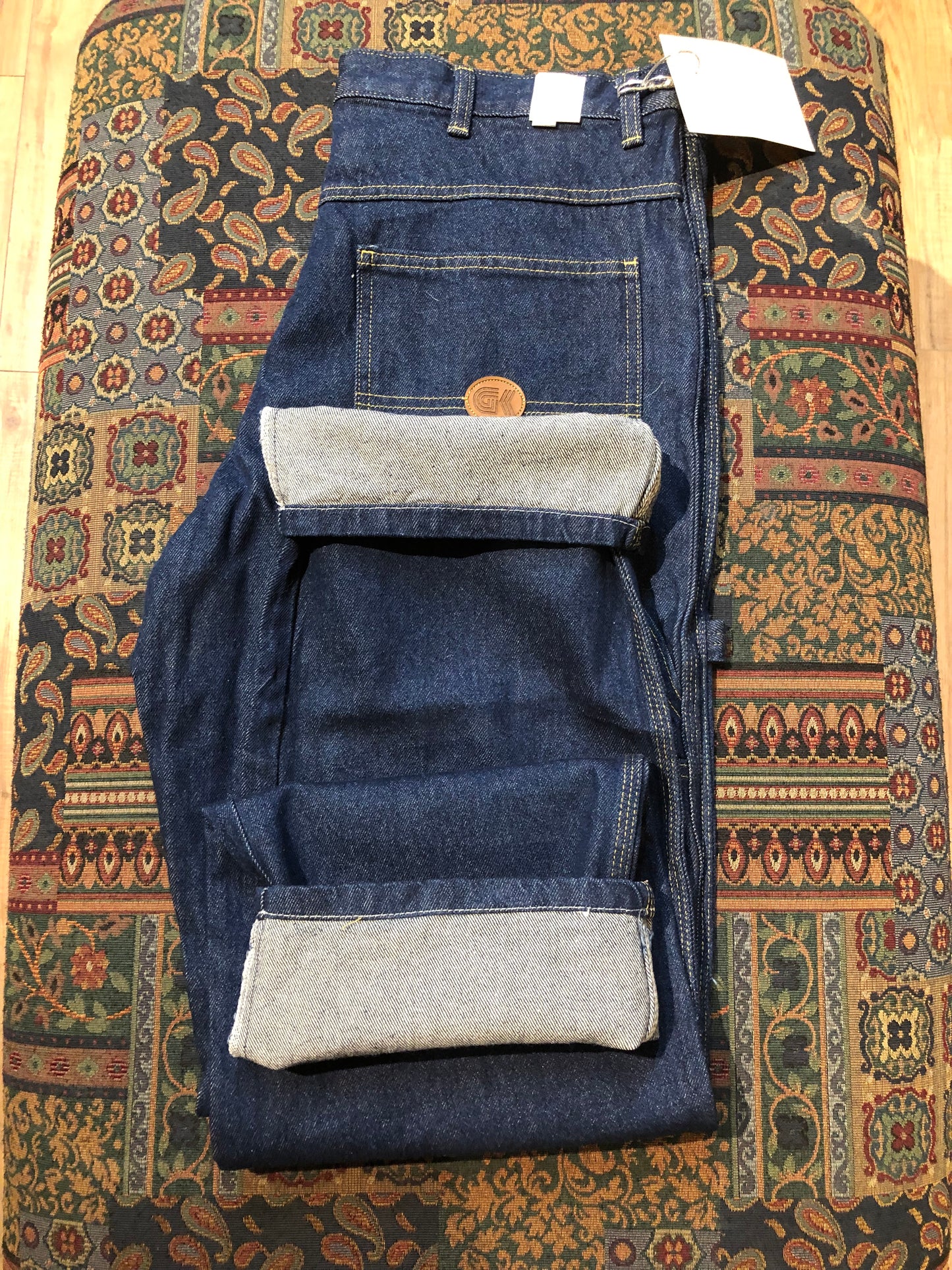 Kingspier Vintage - G&K Services Denim Work Jeans - 37”x34”
100% cotton
Made in Kenya